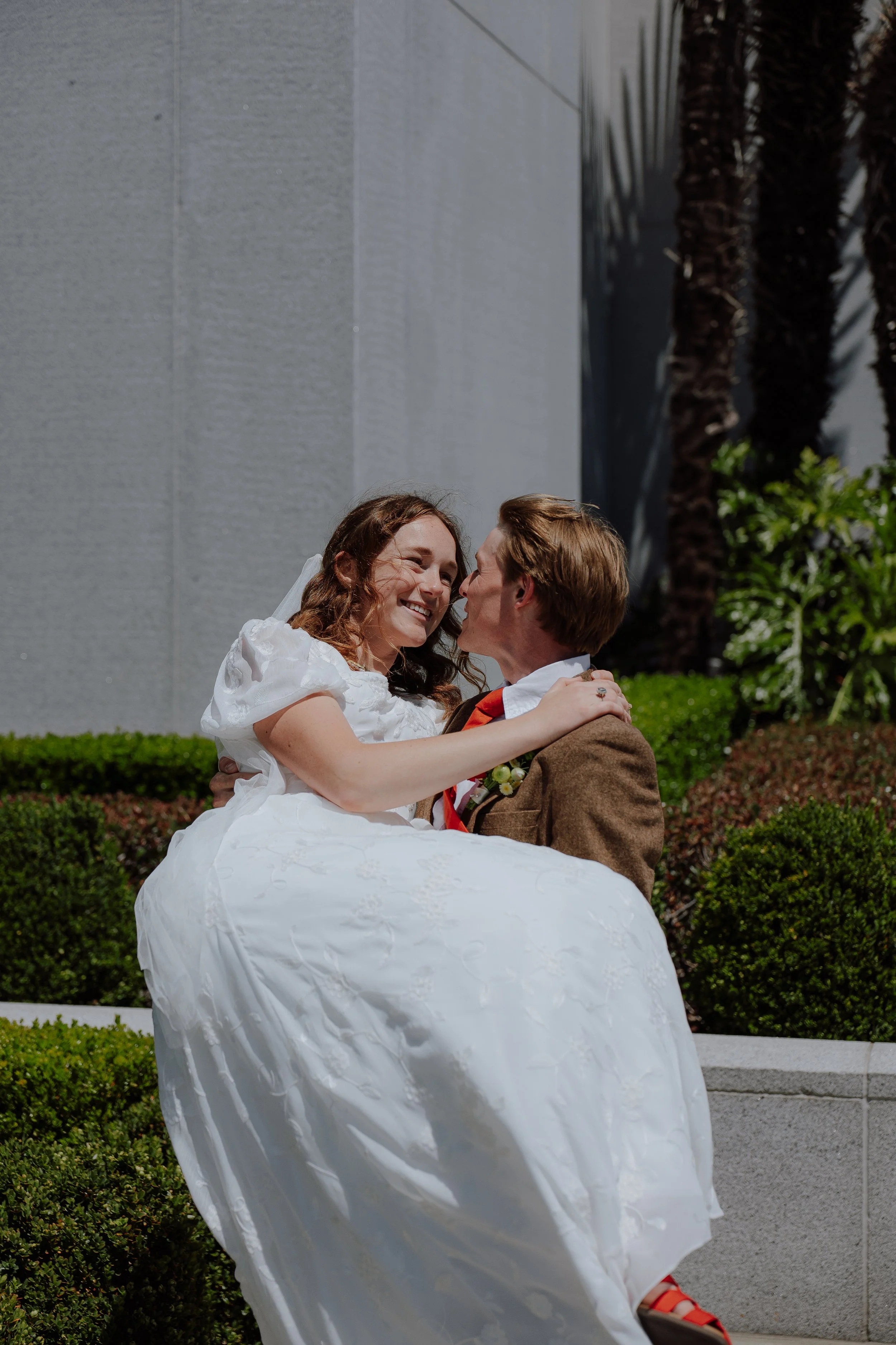 Oakland California Temple Wedding Guide: Everything You Need to Know Before Your Sealing