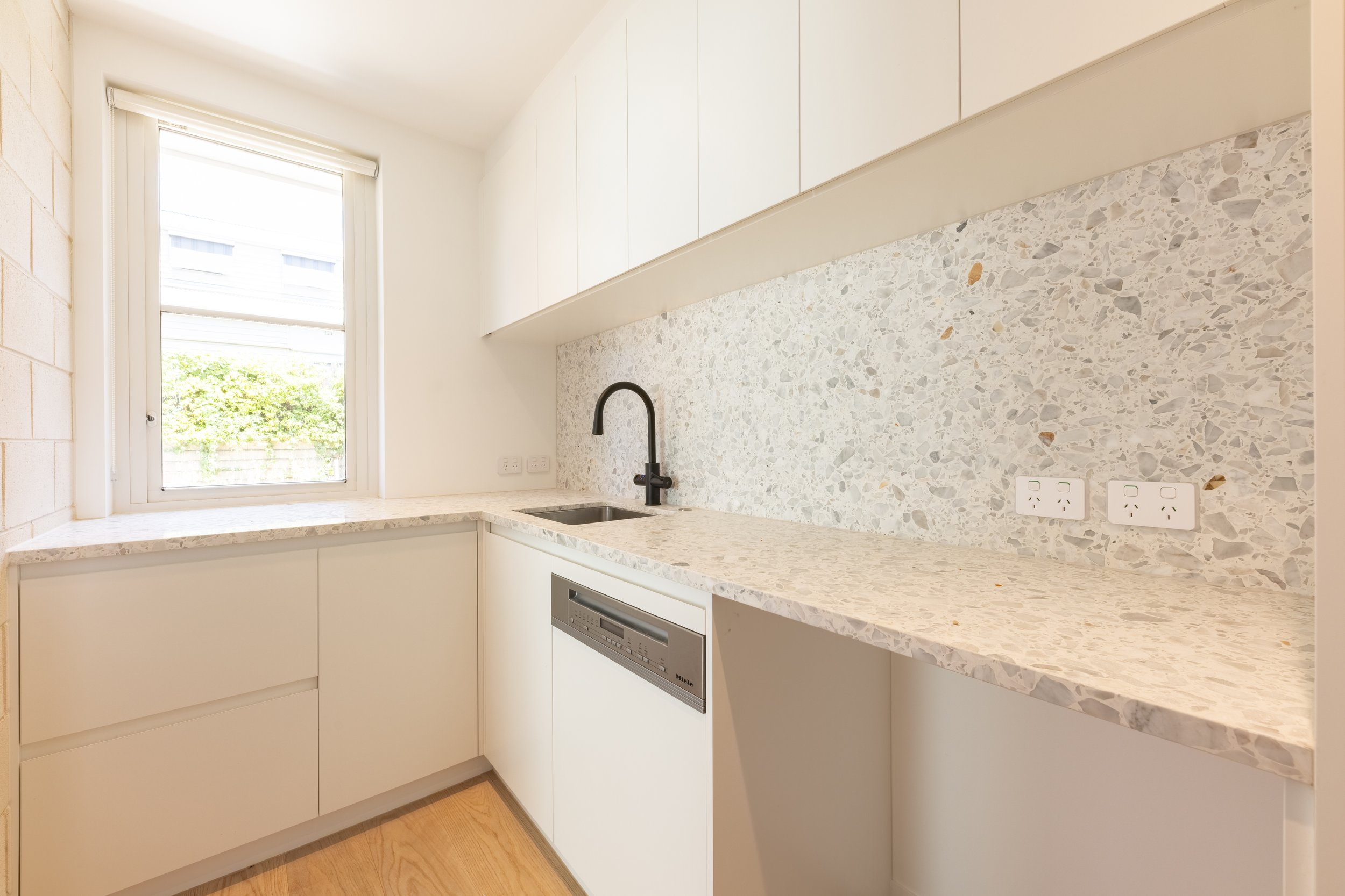 104 Manning Rd Still-30.jpg