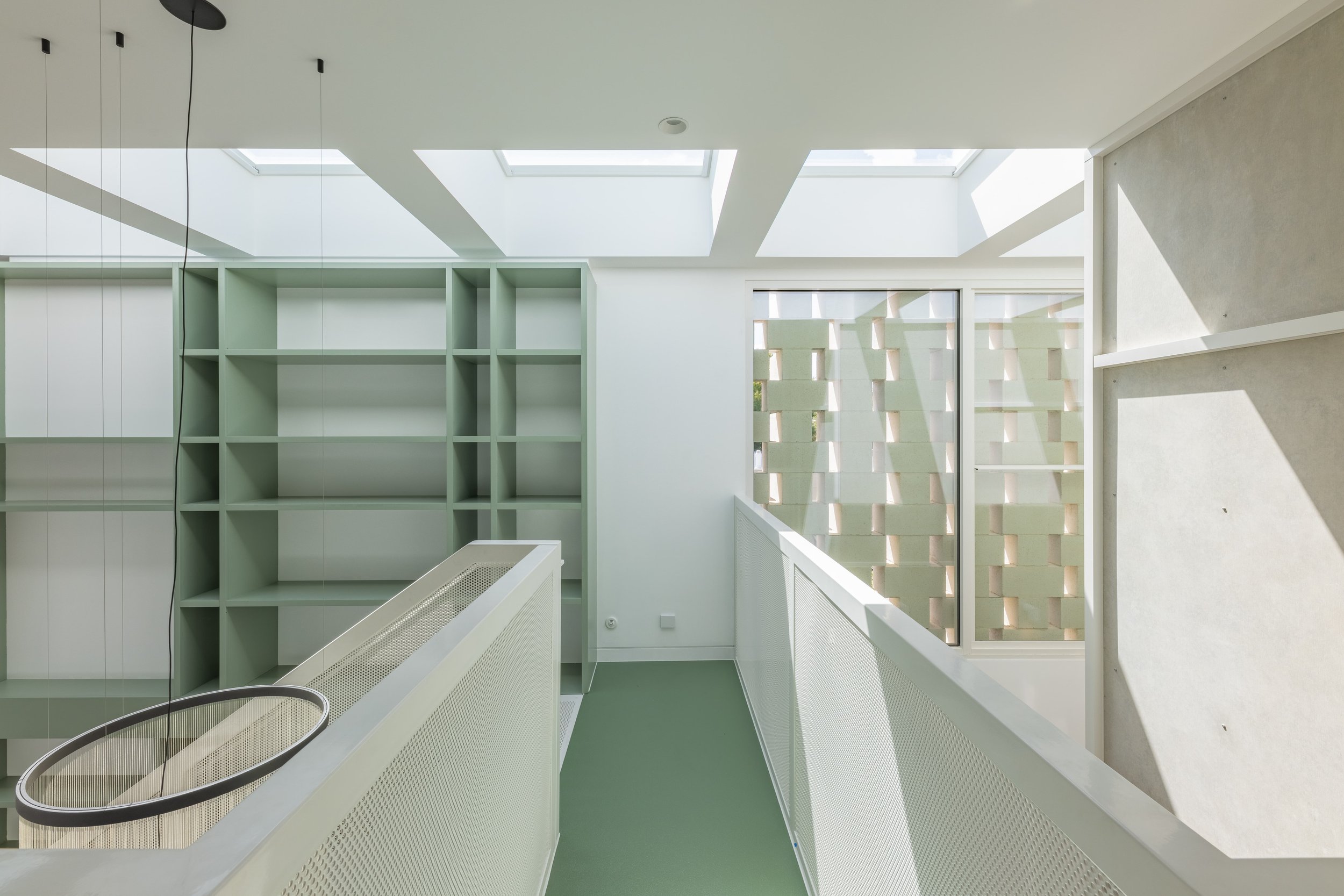 104 Manning Rd Still-121-min.jpg