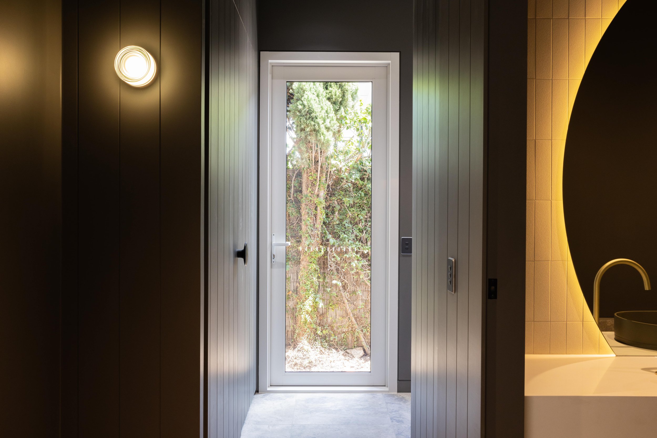 104 Manning Rd Still-53-min.jpg