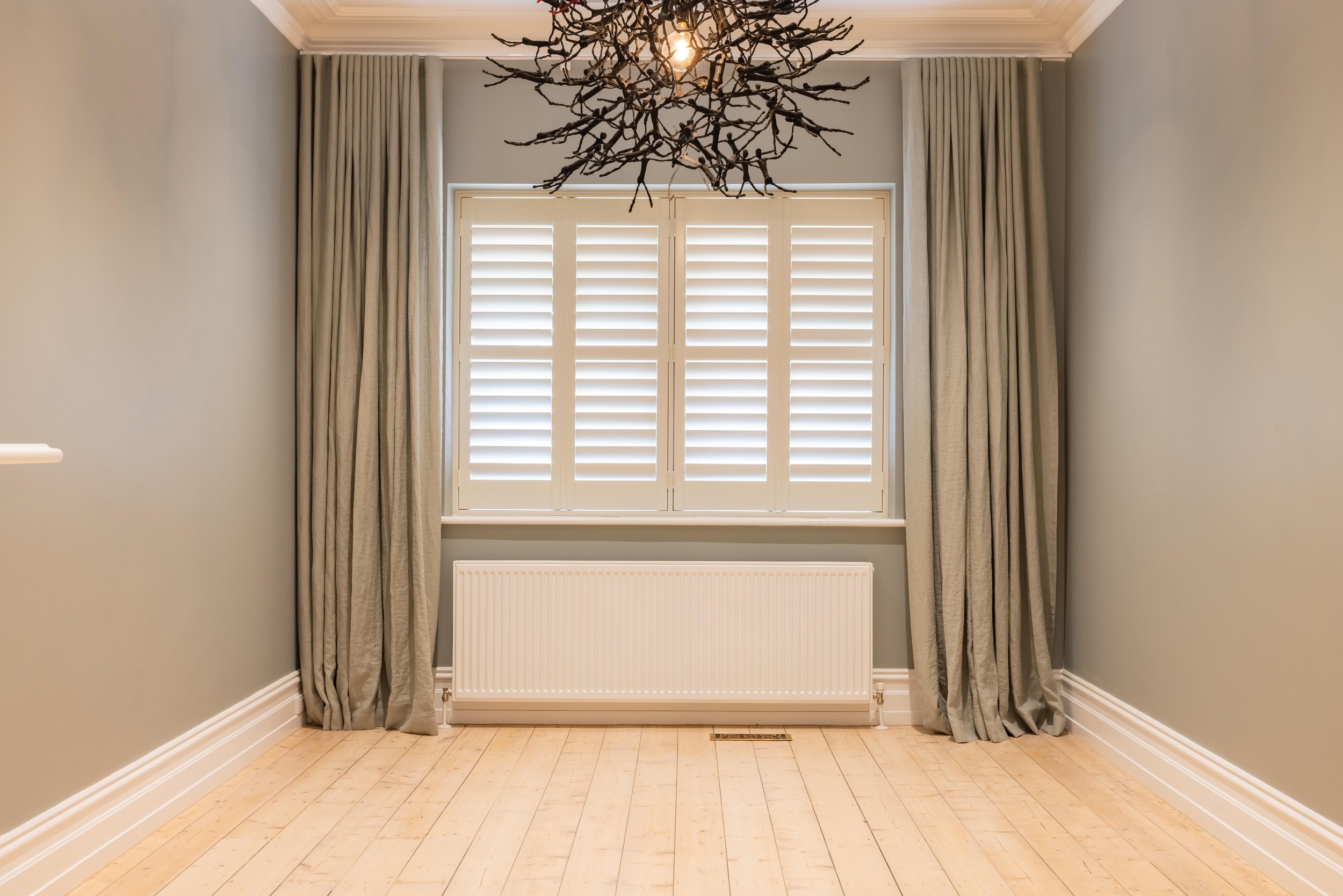 104 Manning Rd Still-62-min.jpg