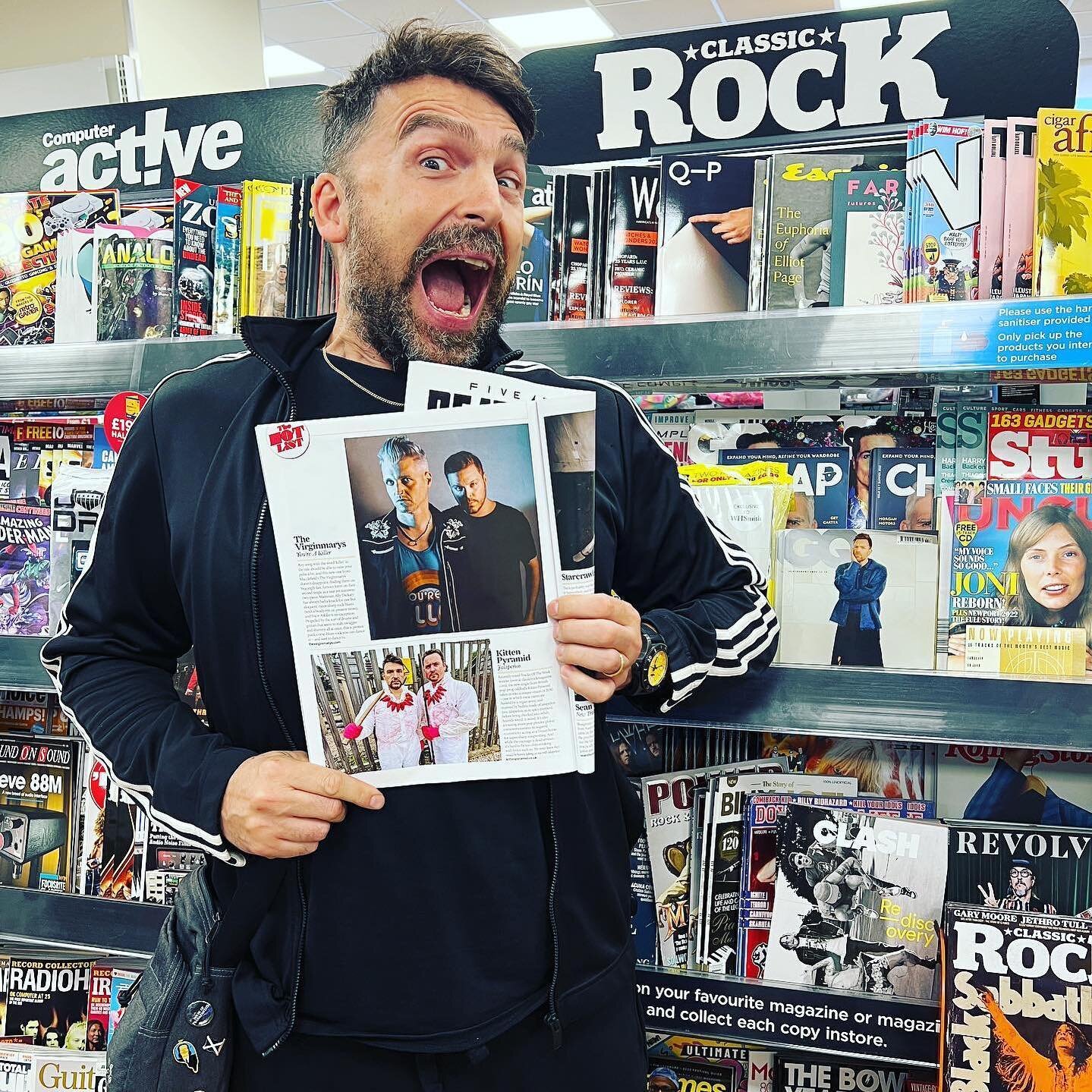 🔥 Posted @withregram &bull; @kittenpyramid Always exciting to see us in @classicrockmag 🔥 Thanks again Polly x #whsmith #birmingham

#flipfloprecords

📸 James from @whsmithofficial