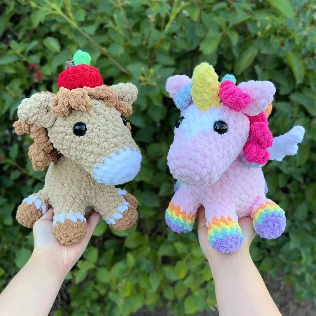 crochet horse and winged unicorn with heart patch pattern