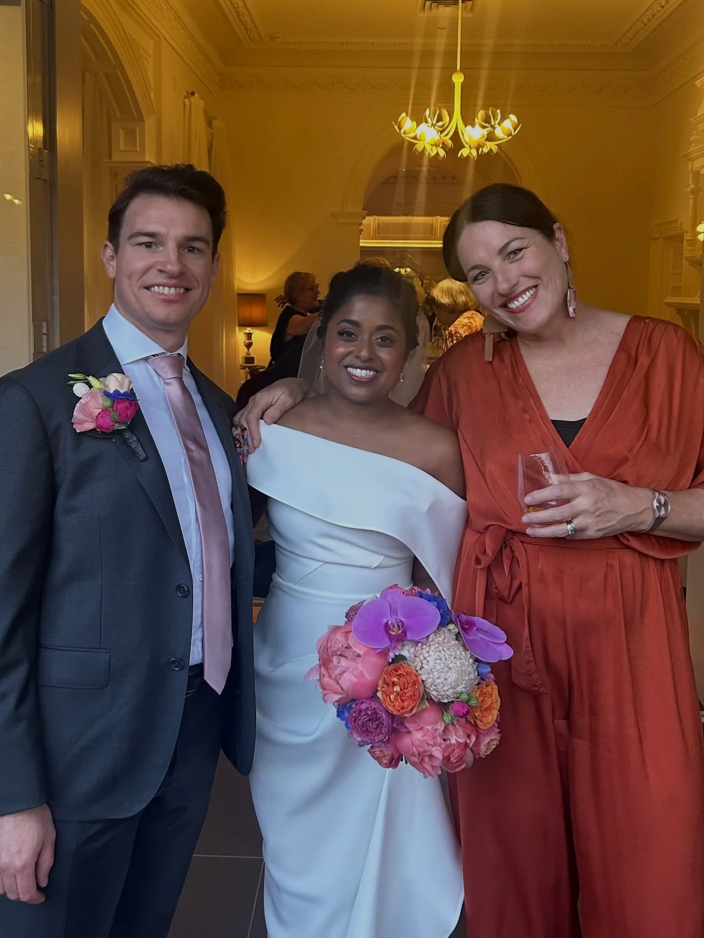 MARRIED! Kajal and Owen got their outdoor wedding despite Mother Nature flexing with some smatterings of rain early on.
.
120 guests gathered in the courtyard at @quatquatta to hear their story and witness their vows to each other. 
.
Their ceremony