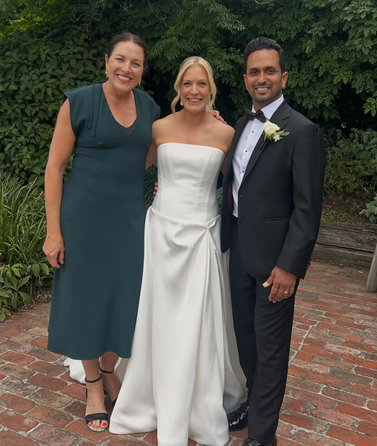 These two very good eggs were married before lunch today and it was pretty special. Kids ran free as guests gathered for Kate and Manthan&rsquo;s ceremony. 
.
Live music provided the vibes and @fondata1872, the loveliest space with sweeping lawns and