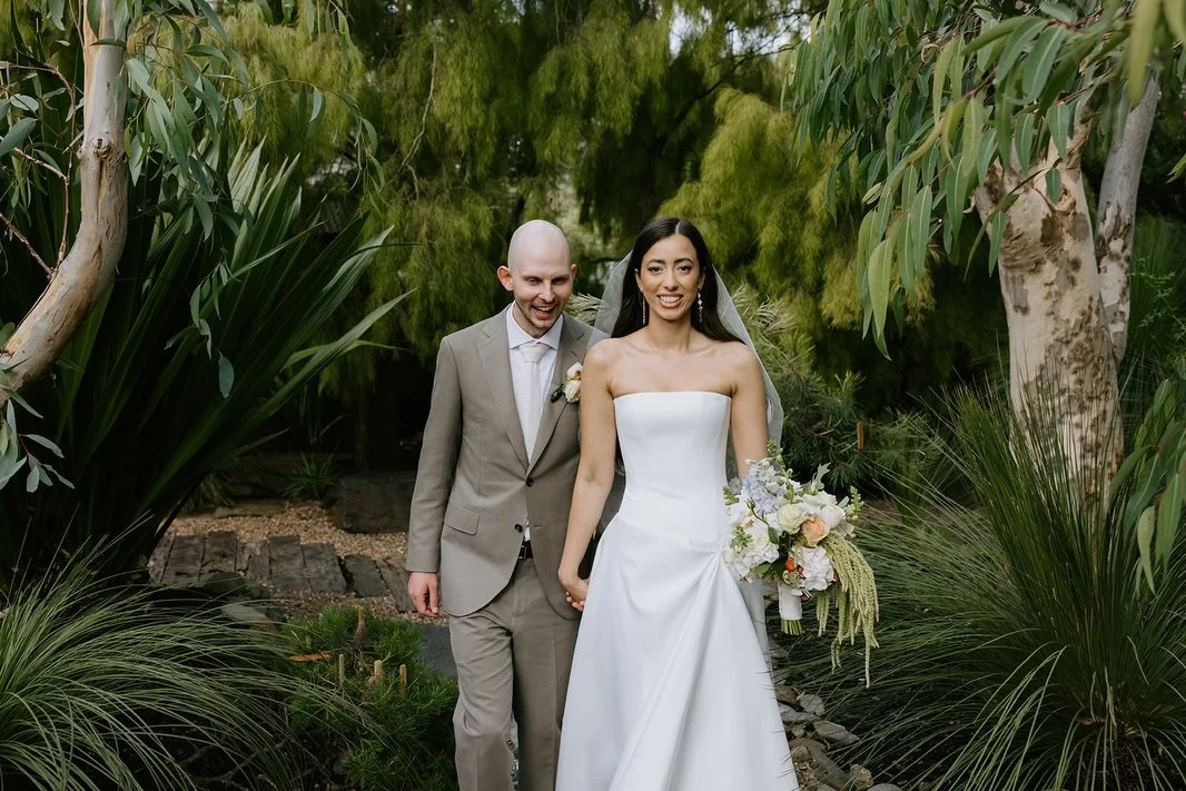 Surina and Chris made some untraditional decisions with their wedding and I am here for ALL of them.

Swipe through for photographic evidence.

1. Do a first look and have some time with your beloved pre wedding. Great for nerves! 
2. Walk the aisle 