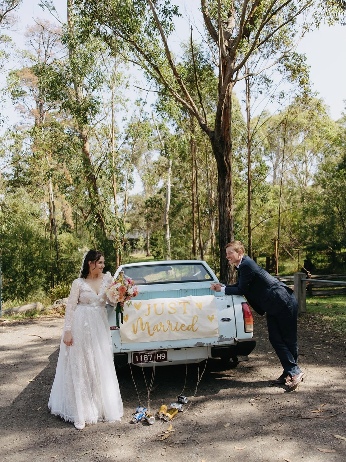 Soph and Simon planned their wedding on a tight budget and prioritized the things that were really important to them. The result was warm, authentic and intentional.

It&rsquo;s written up over on my blog right now. 
.
See the No BS Advice section wh