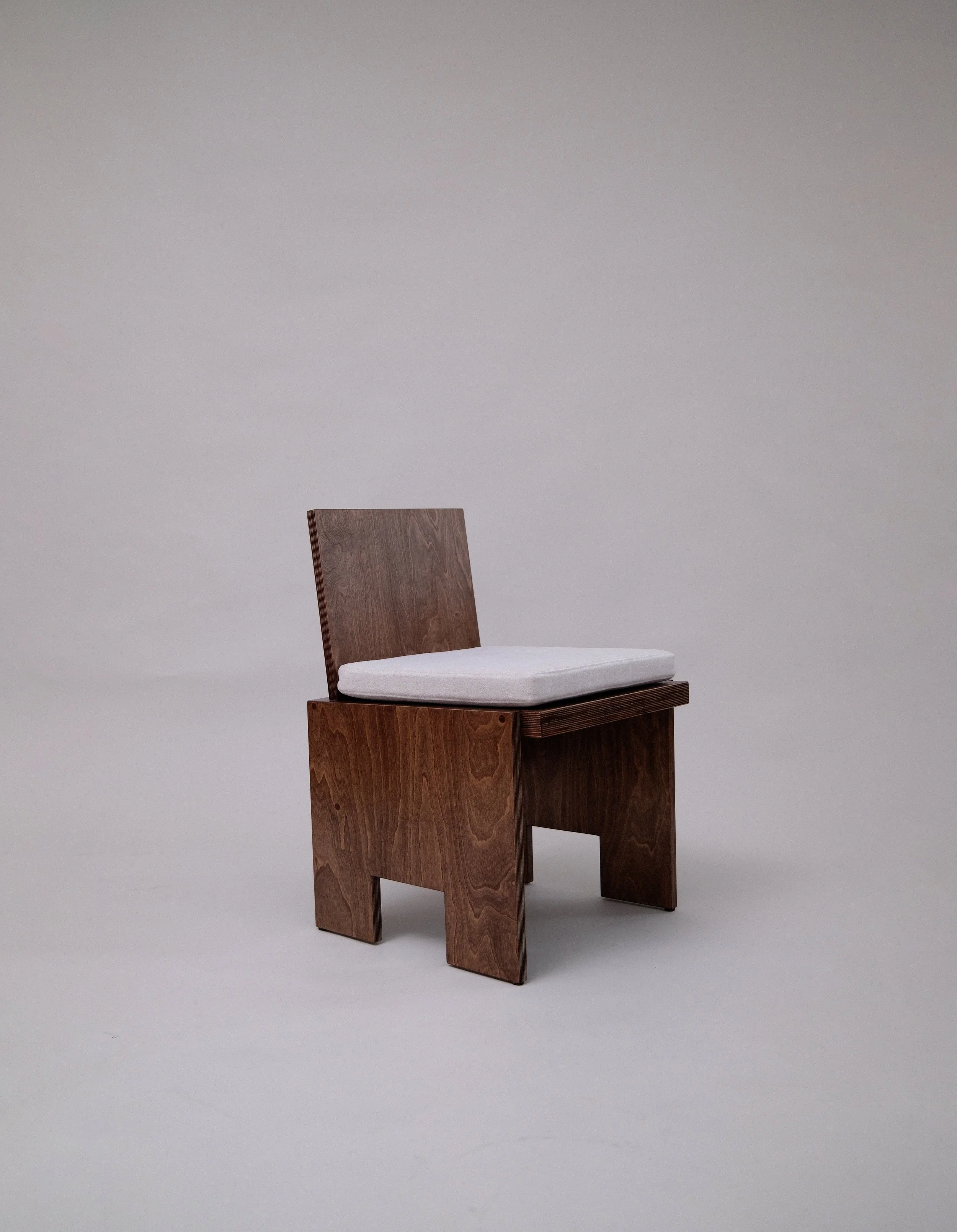 goons-Brace Chair-DSCF5702e.jpg