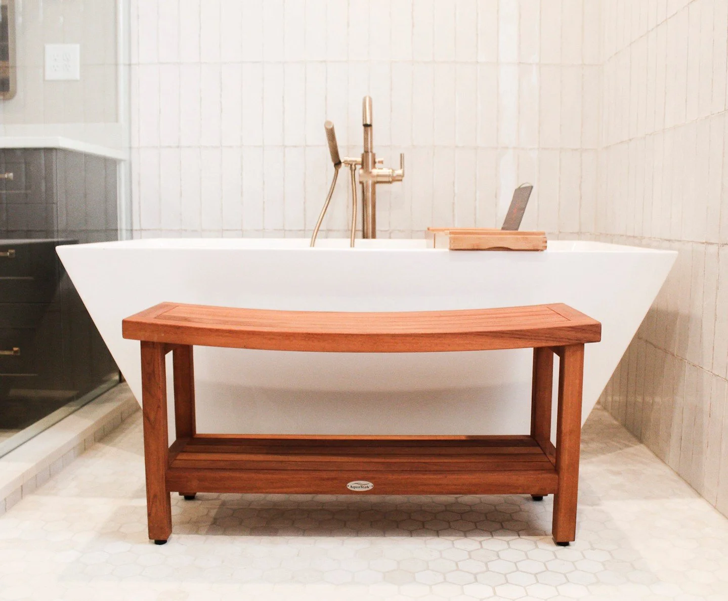 A soaking tub designed as the focal point in this Matthews renovation. Paired with custom dark cabinetry that anchors the room and adds depth.

#SoakingTub #HomeRenovation #CustomCabinetry #InteriorDesign #BathroomInspiration #DesignDetails #LuxuryLi