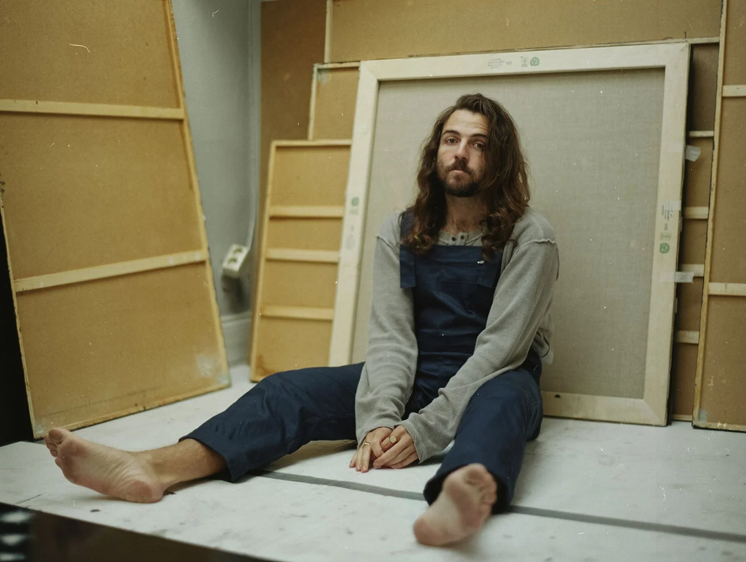 Hazlett - “Hesitate” (feat. OSKA)