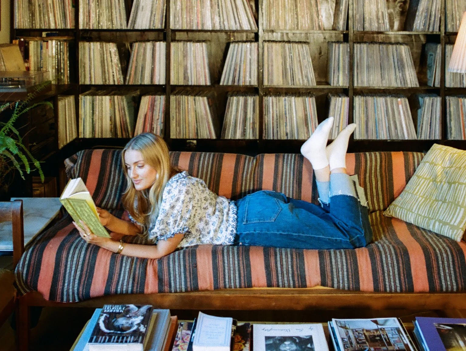 Allie Dever – “Dog”