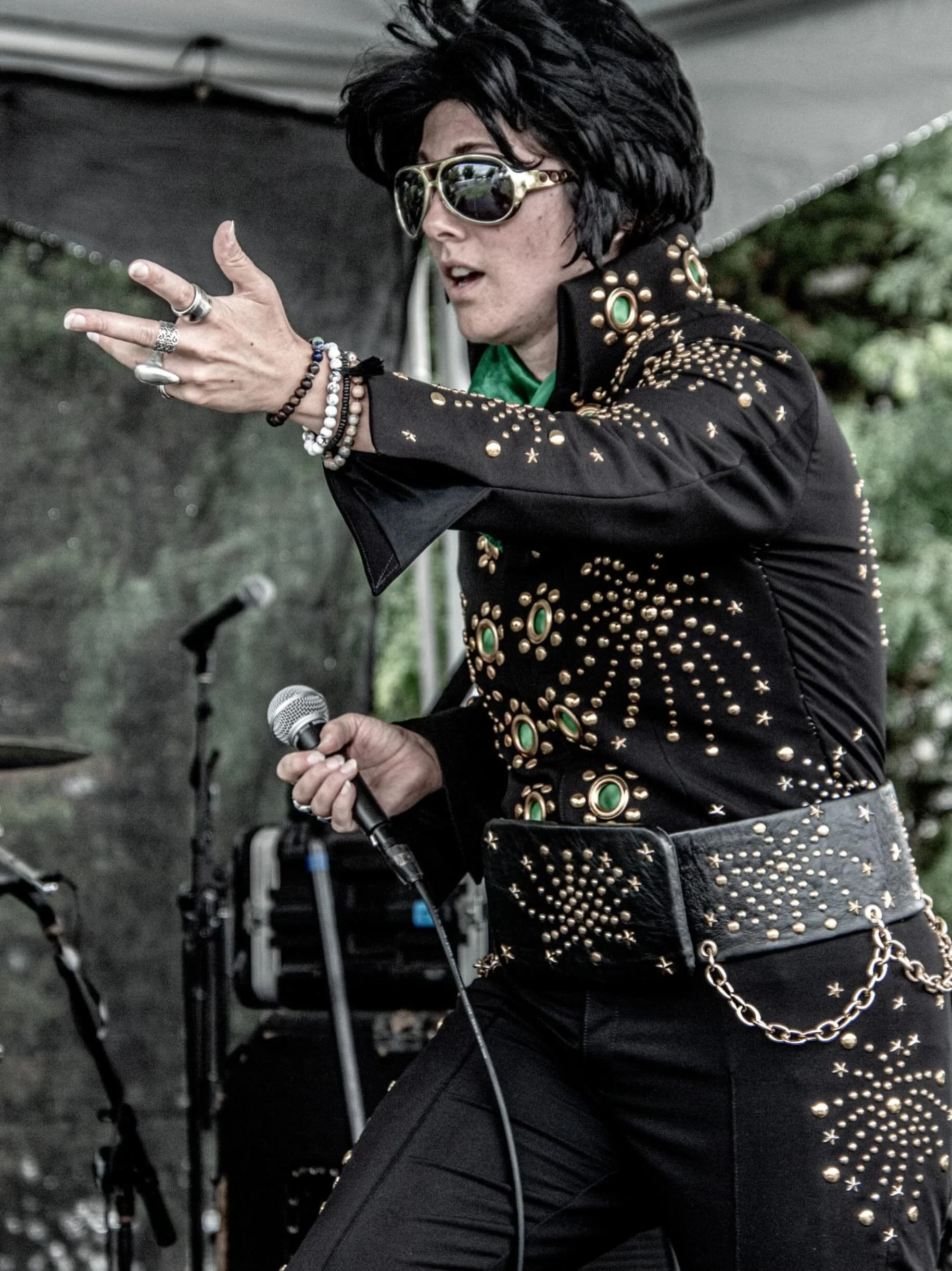Live at @abbeyrdfestival in May! 

Thanks for the photos @teristalking2u