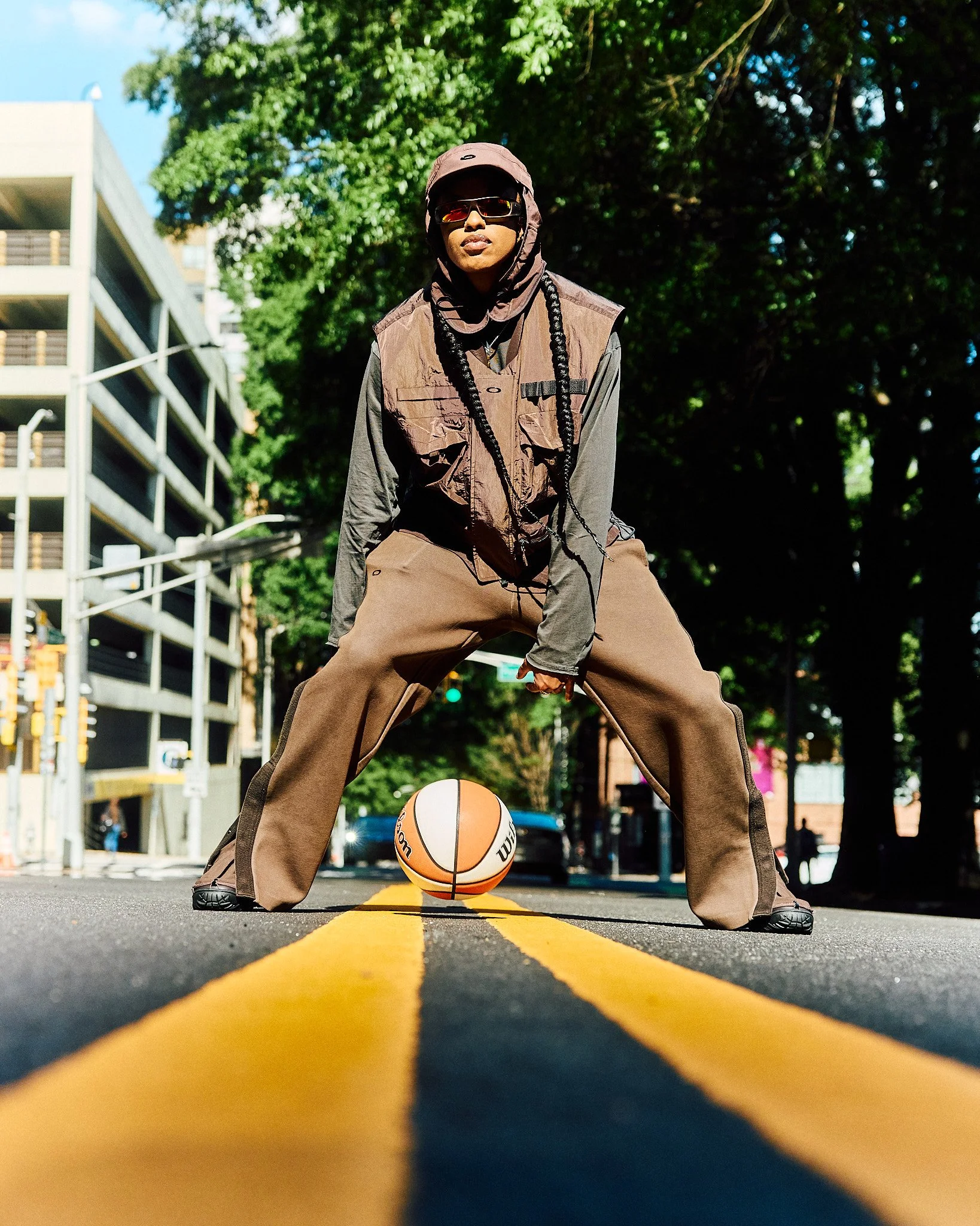 WNBA player, Diamond DeShields showcasing the Oakley x Jaylen Brown collection. Alan Lam shot for LeagueFits.