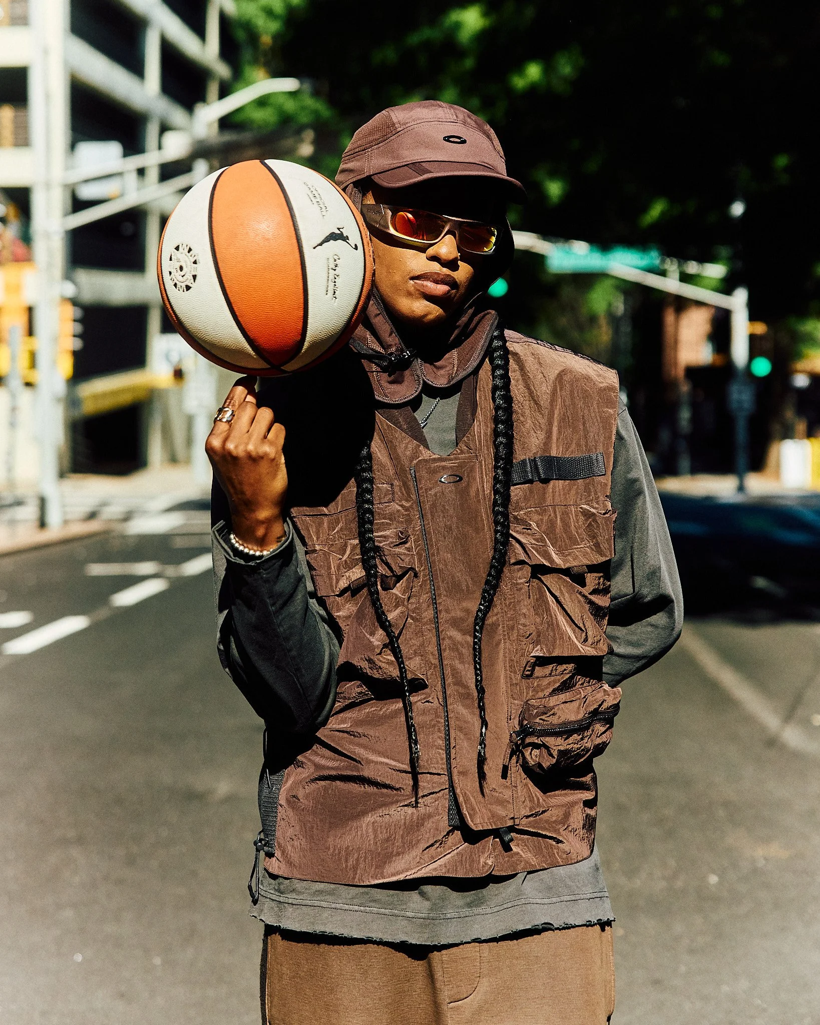 WNBA player, Diamond DeShields showcasing the Oakley x Jaylen Brown collection. Alan Lam shot for LeagueFits.