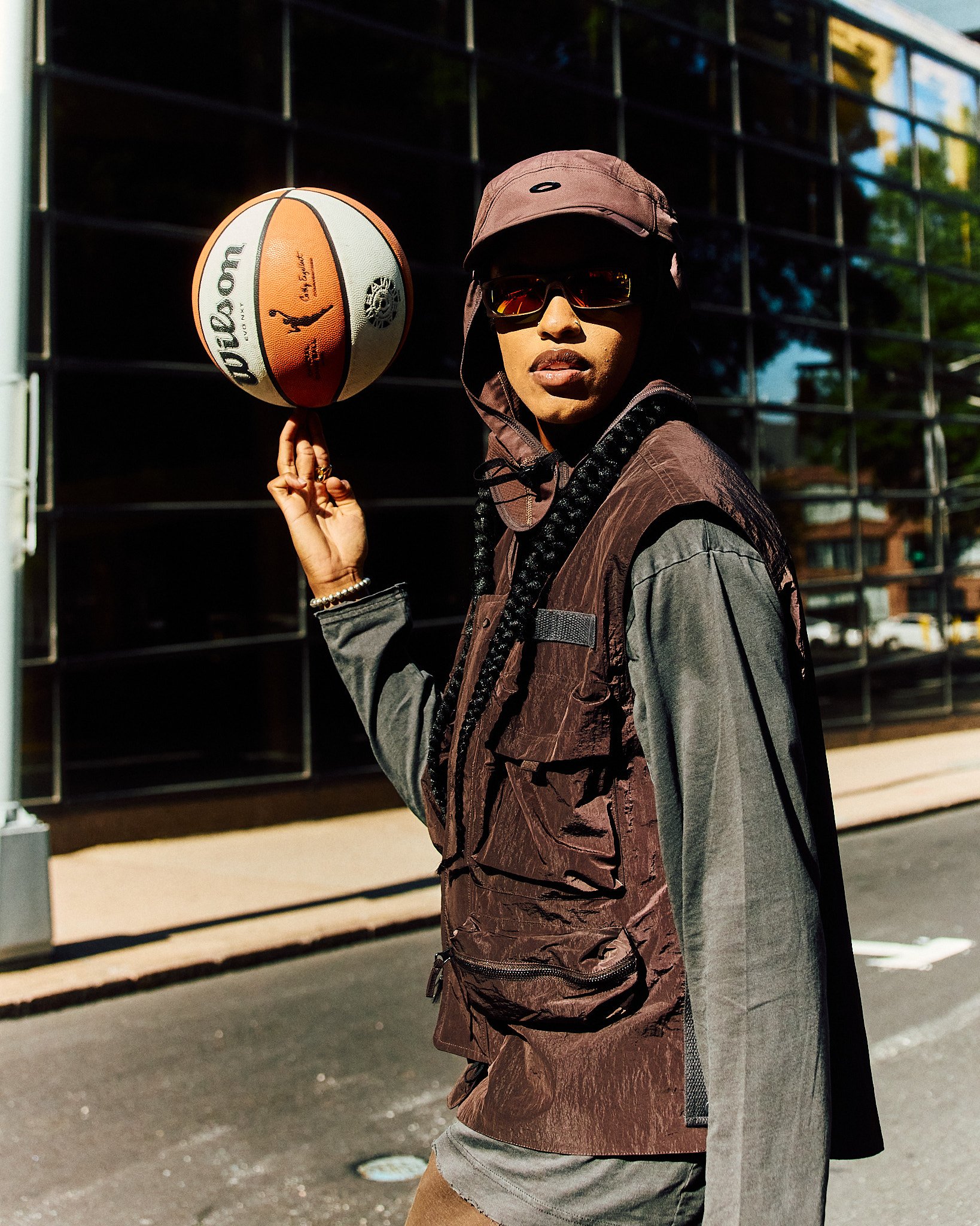 WNBA player, Diamond DeShields showcasing the Oakley x Jaylen Brown collection. Alan Lam shot for LeagueFits.