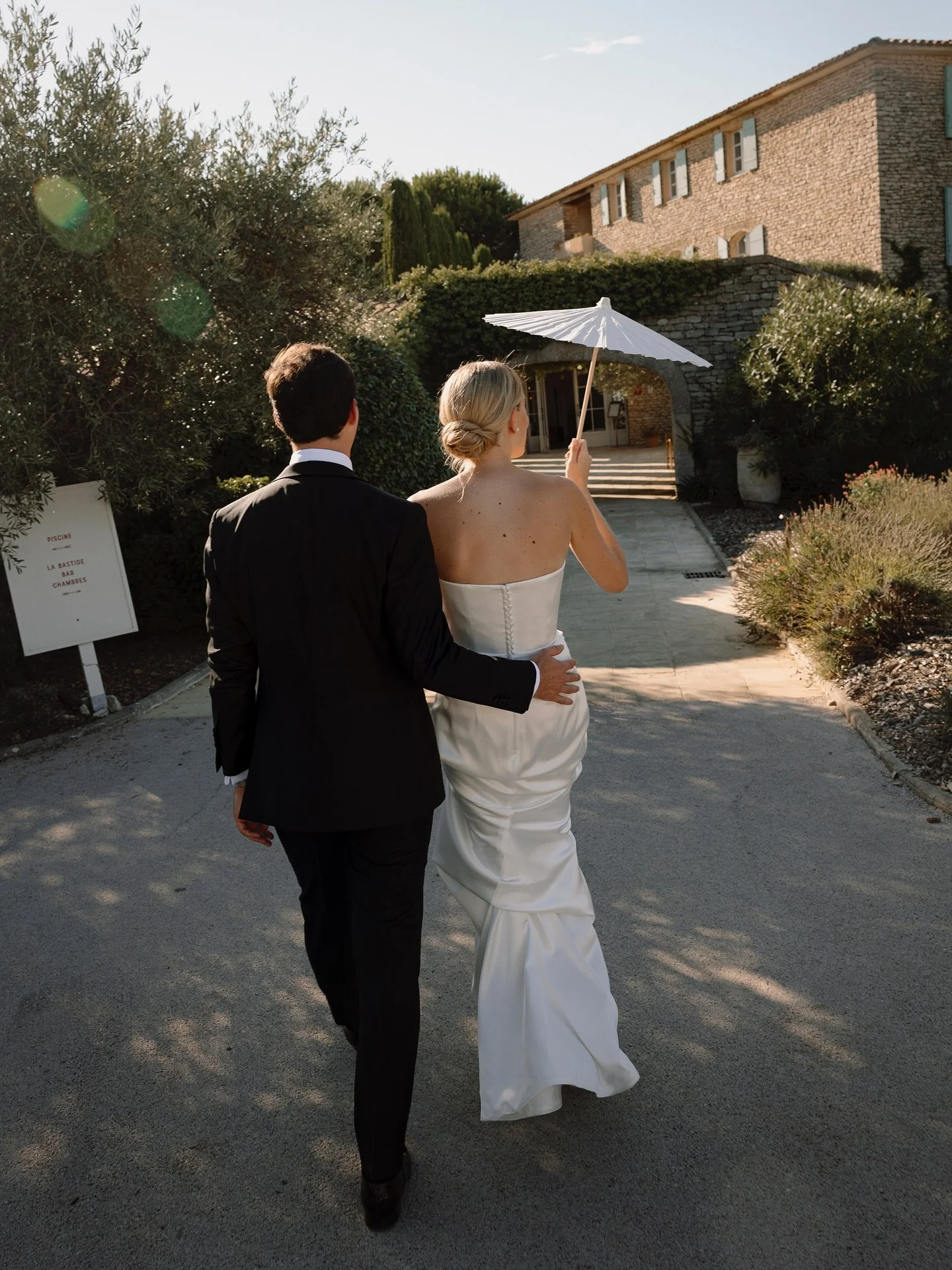 I didn&rsquo;t intentionally mean to take a hiatus over on this account but life (ok, work - what is life?) got in the way. Half way through my 2025 weddings (some I can share, some I can&rsquo;t&hellip; yet, at least) so I&rsquo;ll get to posting as