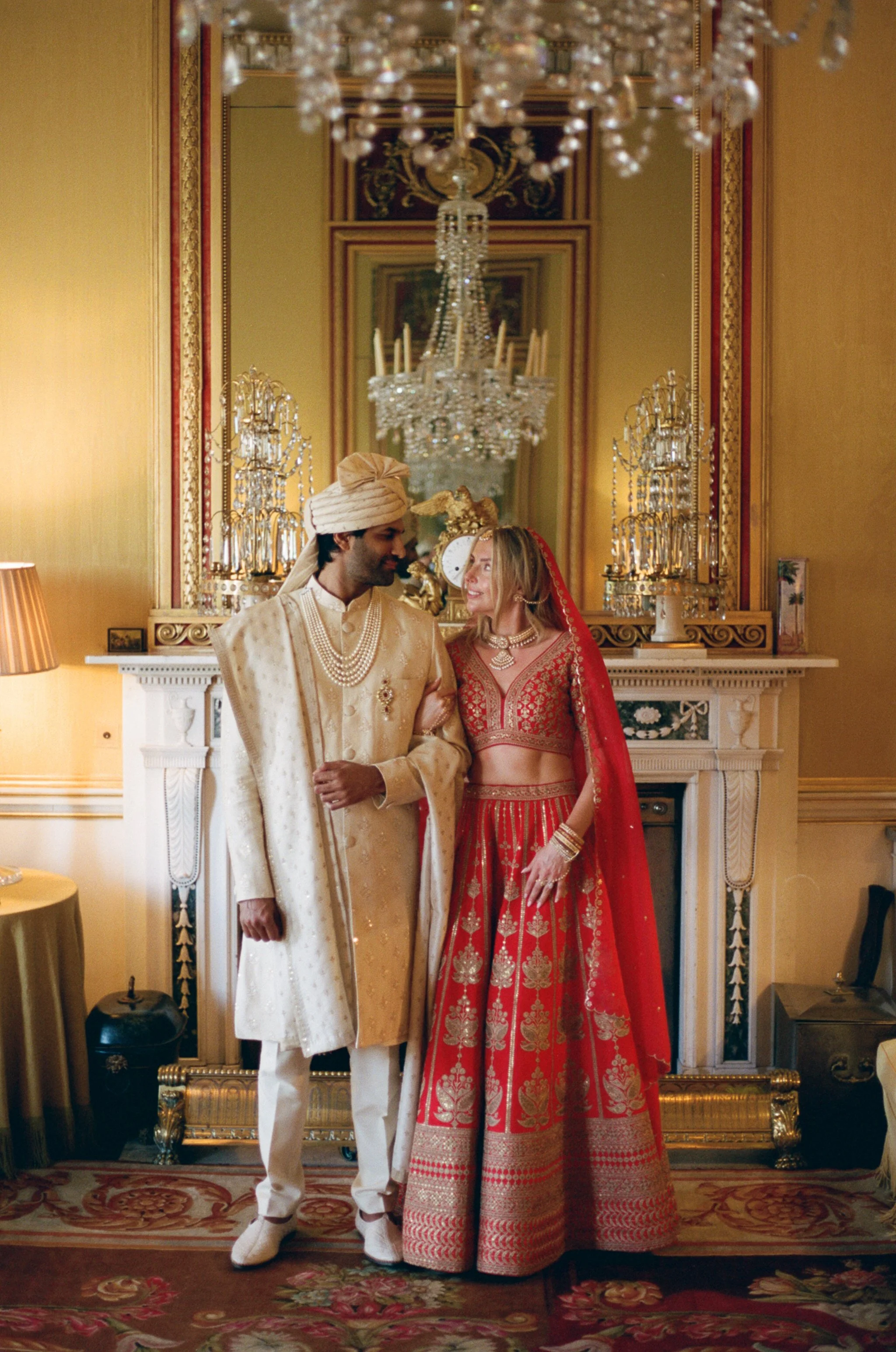 Milaap & Ria - credit- Claire Menary-000010510014.jpg
