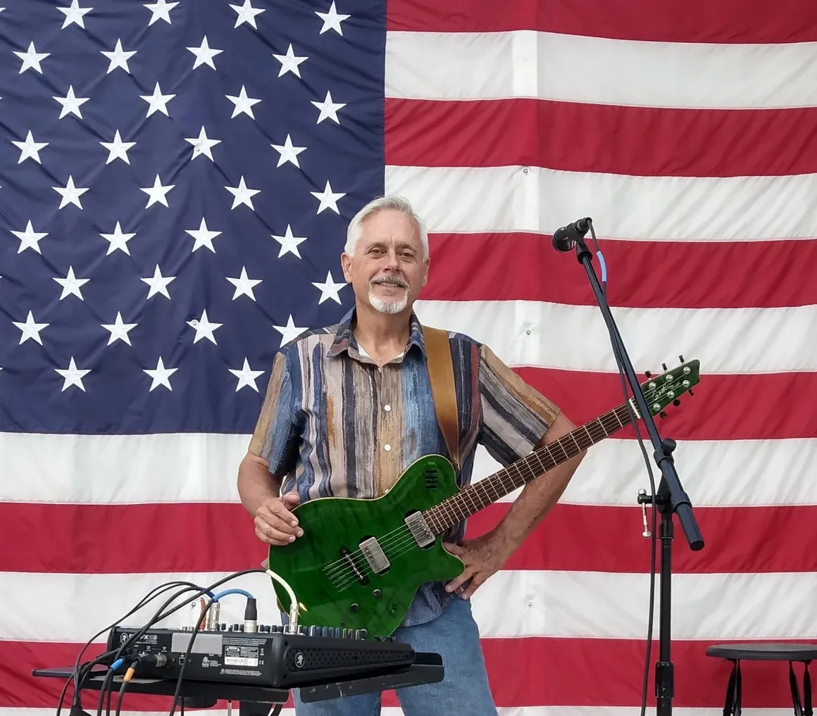 Live Music w/ Joe Justice