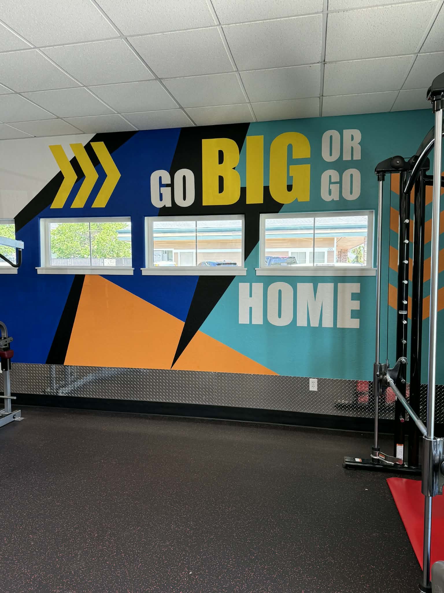 Gym Wall Murals | Superior Athletic Club