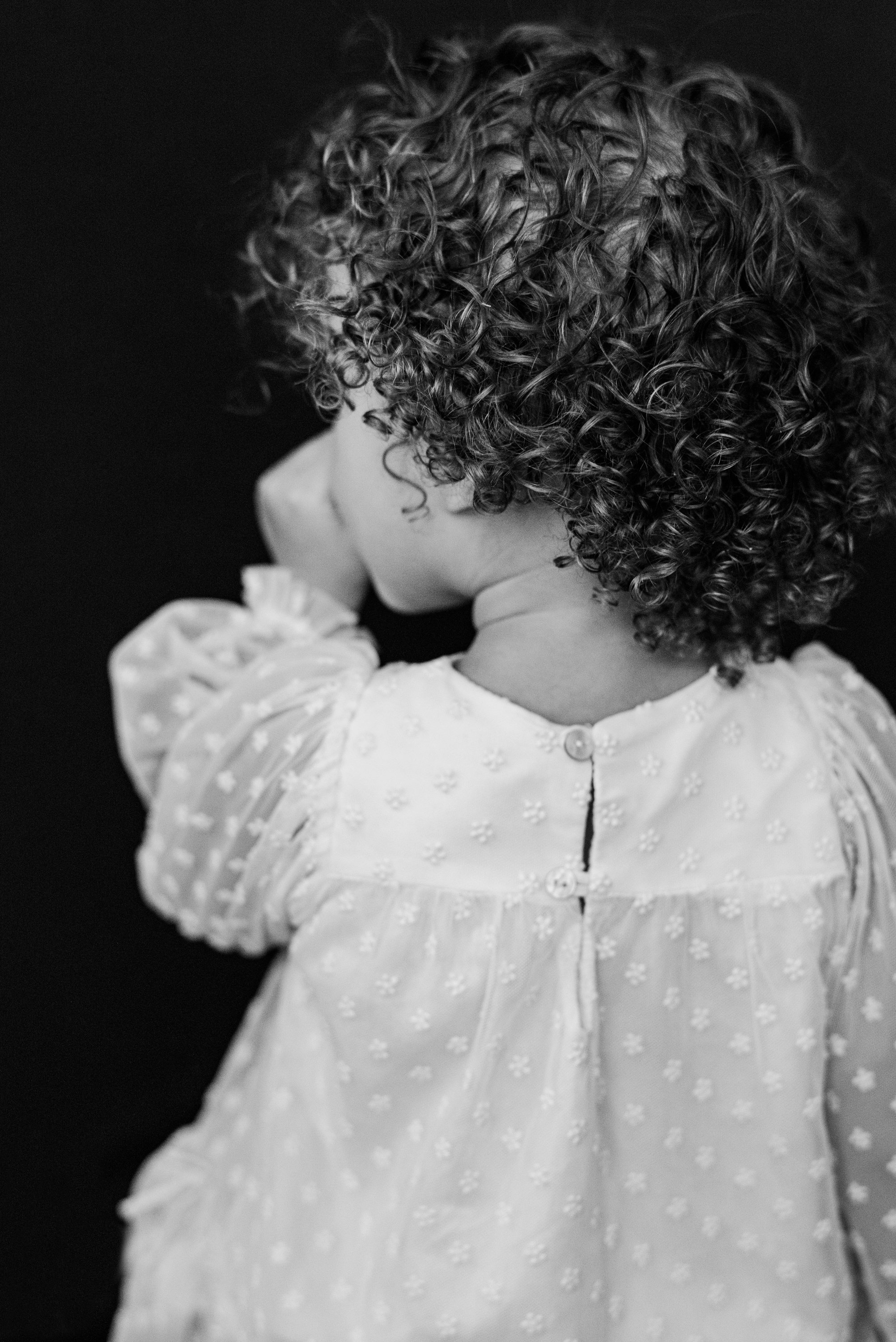 Kelly Nicole Creative-B&W_008.jpg
