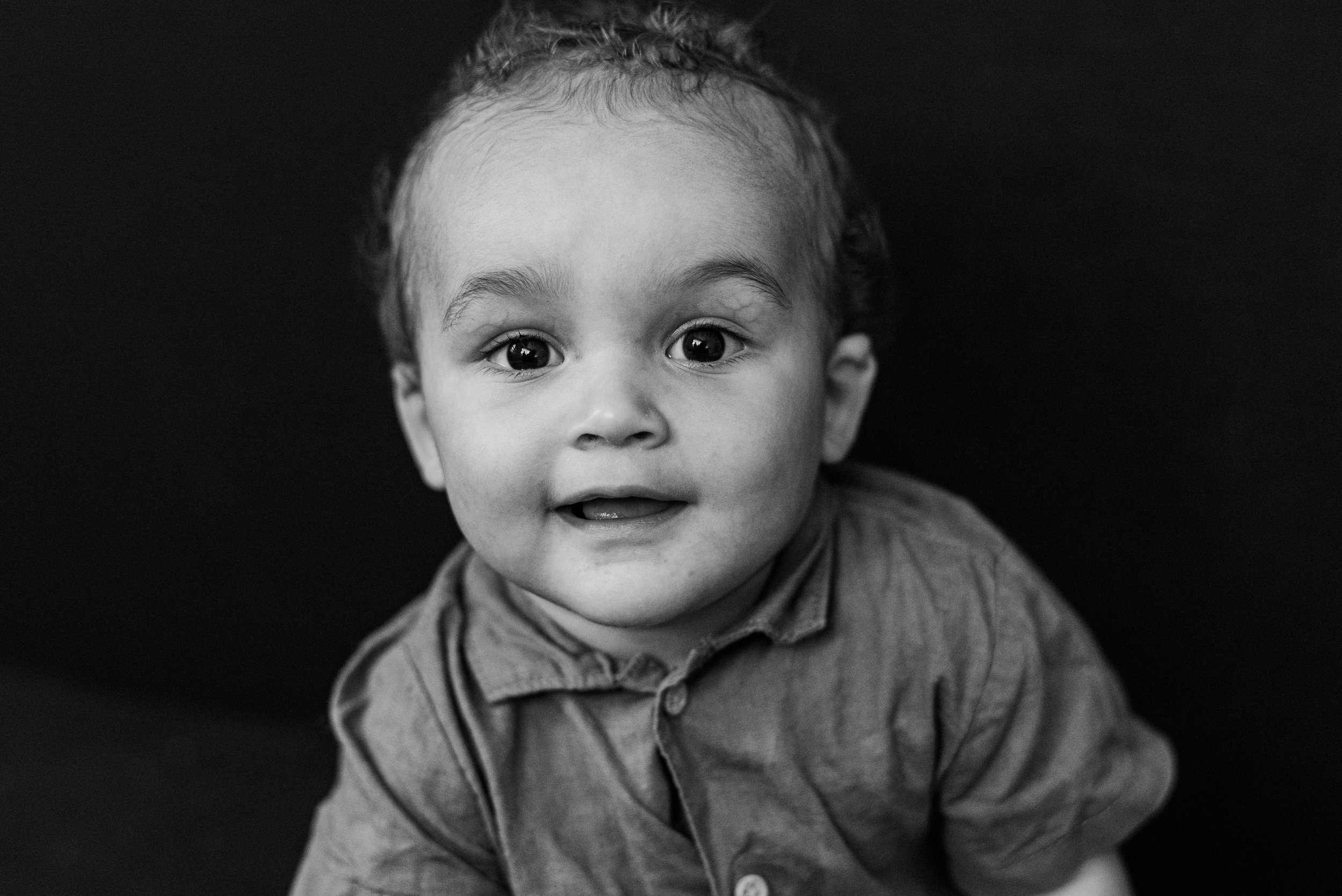 Kelly Nicole Creative-B&W_002.jpg