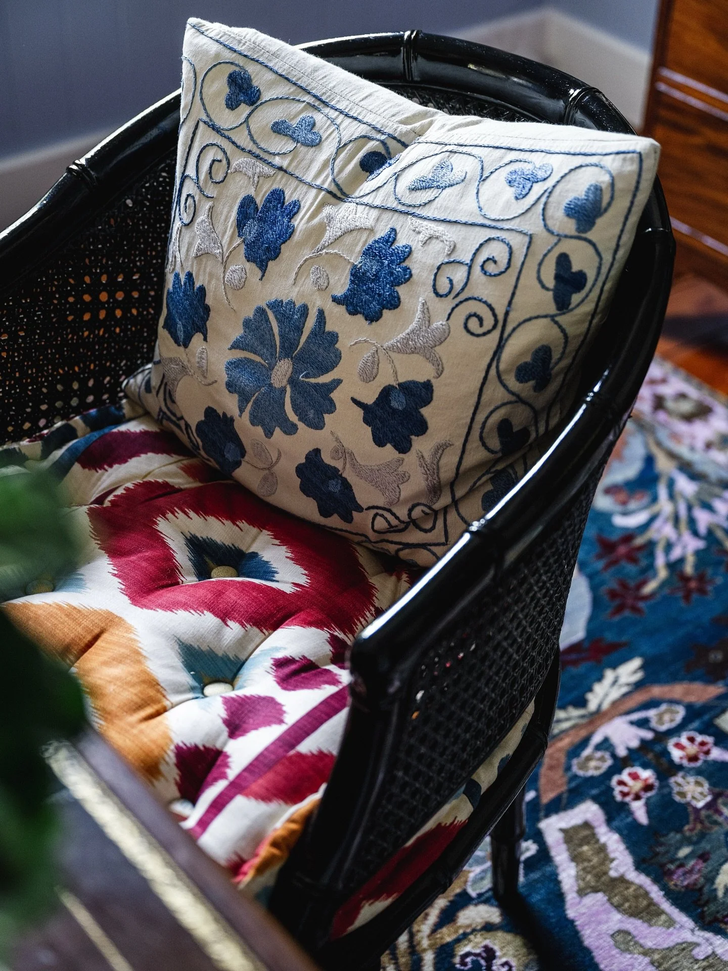 For as long as I can remember I&rsquo;ve always been a stickler for details on soft furnishings.
It&rsquo;s these often underestimated add-ons that add depth and character to a room. 
Whether it be a pleated shade, bullion fringe, braid (why do one b