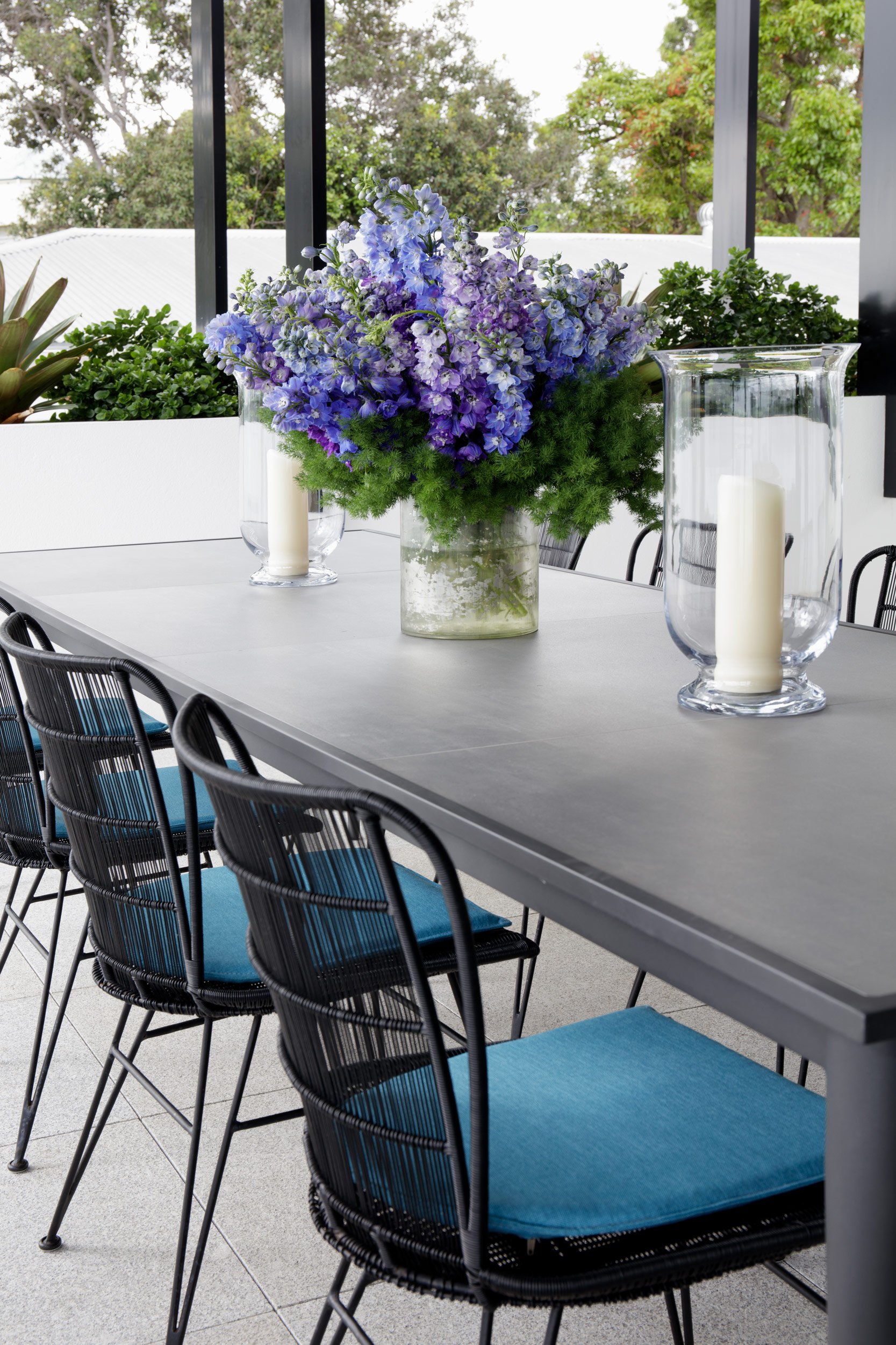 Oliver Mark Interiors Hawthorne Residence Dining Table Setting