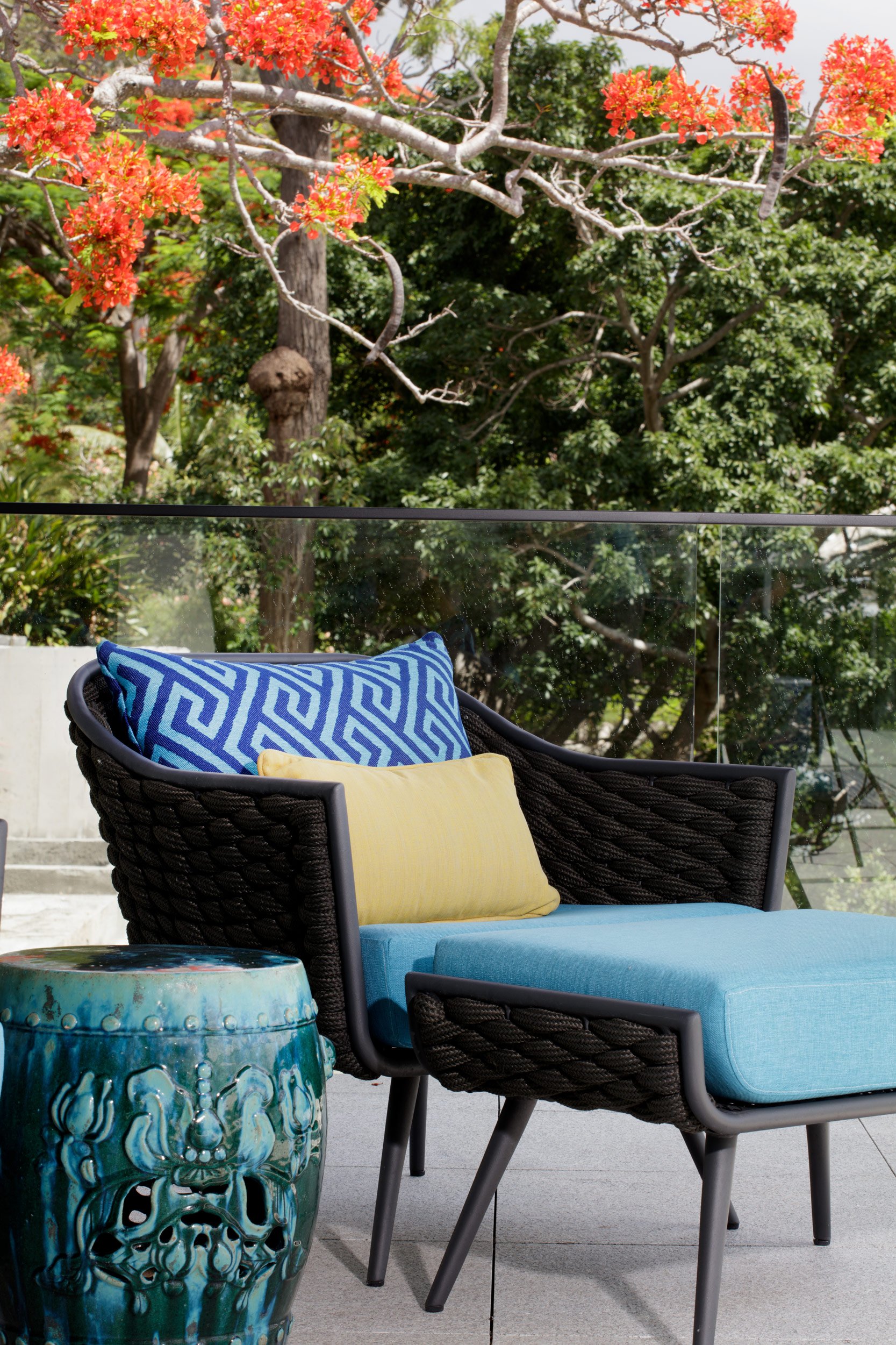 Oliver Mark Interiors Hawthorne Residence Patio Furniture