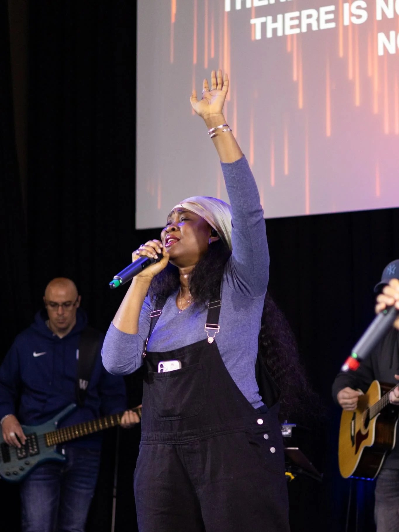 Some of our favourite pictures from this morning! ✝️
We worshiped together, prayed together and had victor share a great word on Spiritual gifts today, one of the main points being &ldquo;We all have something to give&rdquo; 🔥

What was your favouri