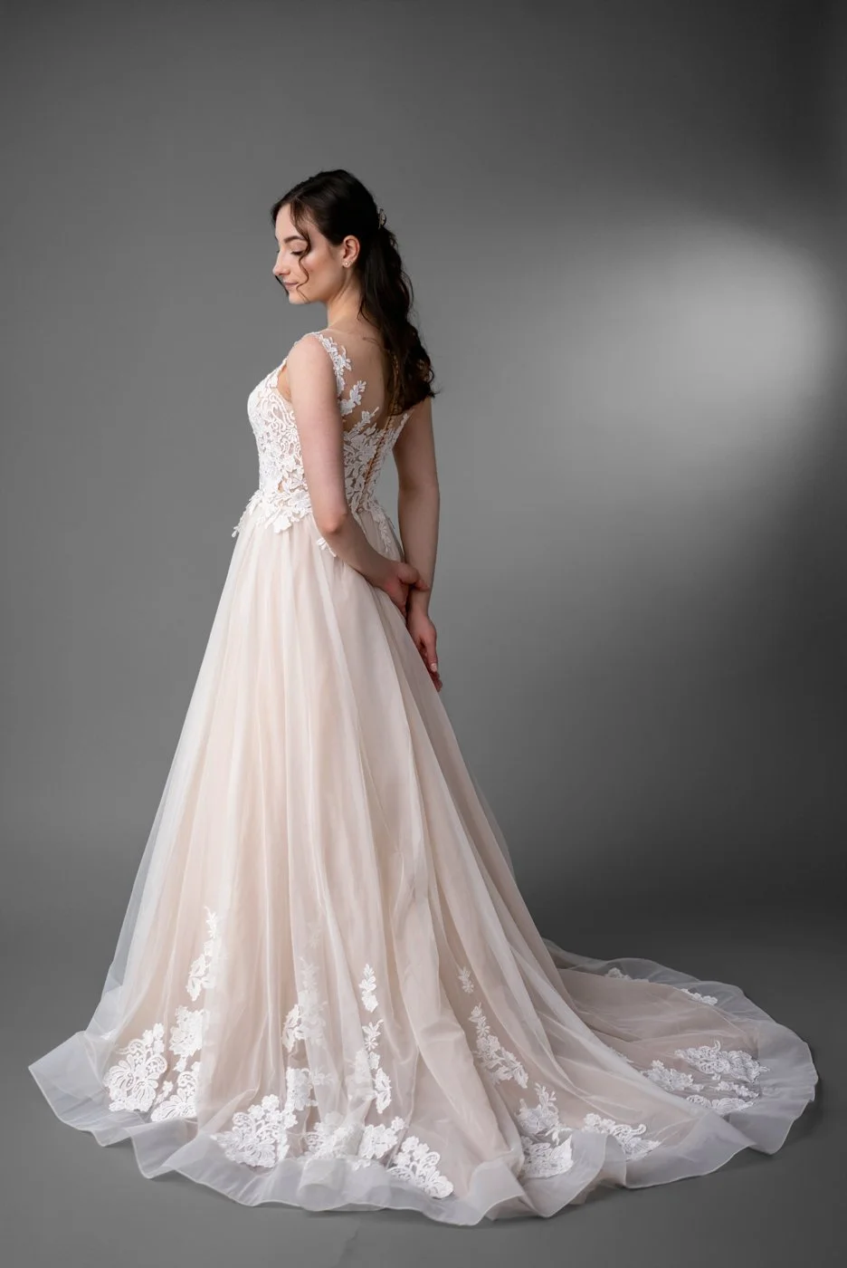 pre-loved-wedding-dresses-zurich.jpg