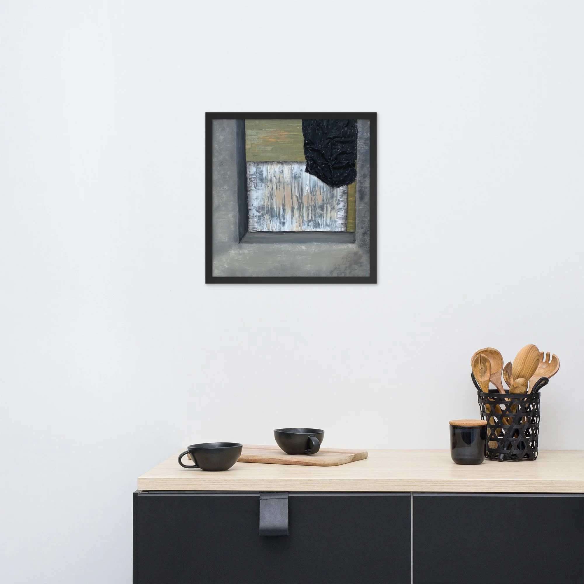 premium-luster-photo-paper-framed-poster-in-black.png
