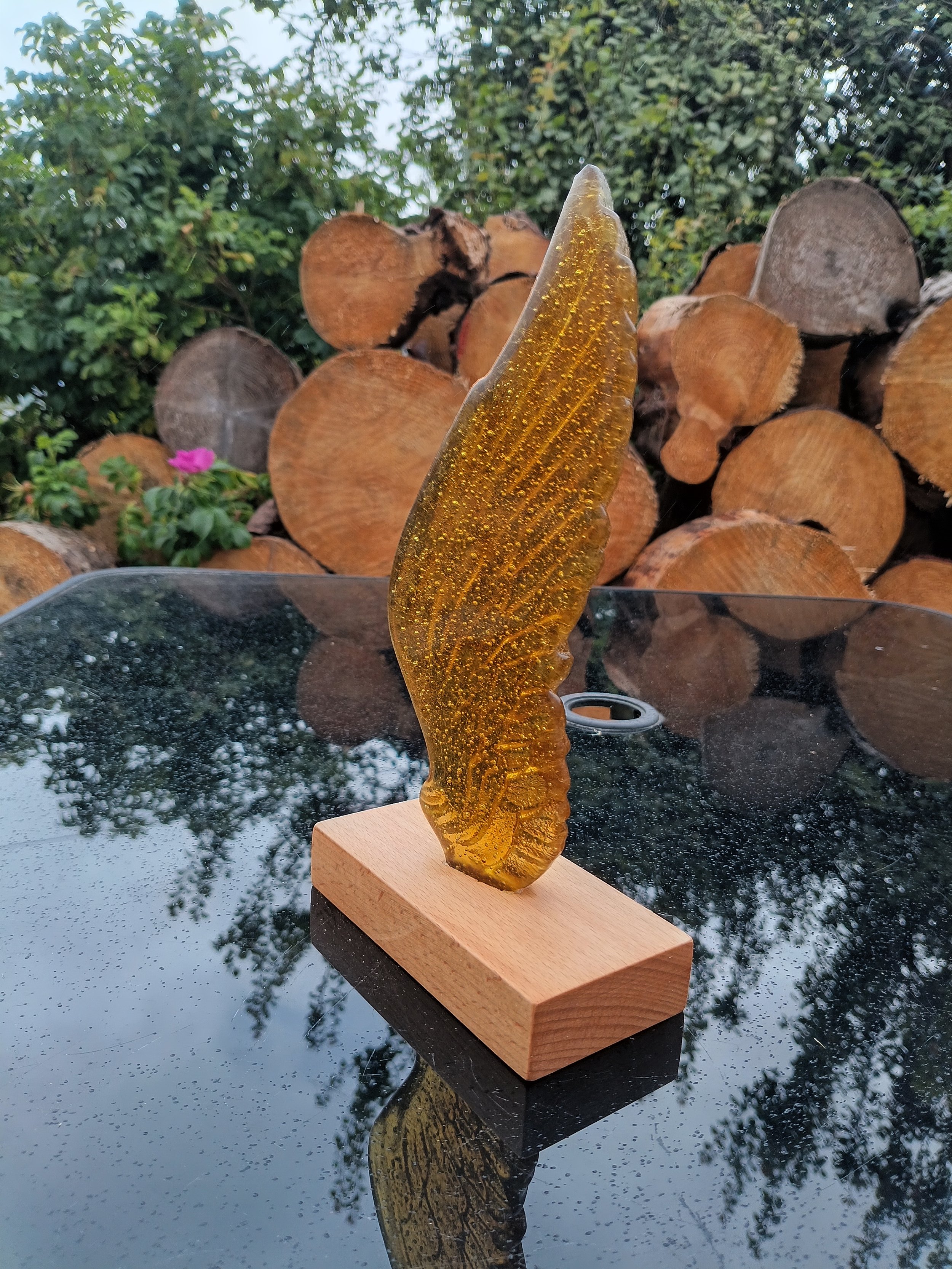 glass angel wing amber.jpg