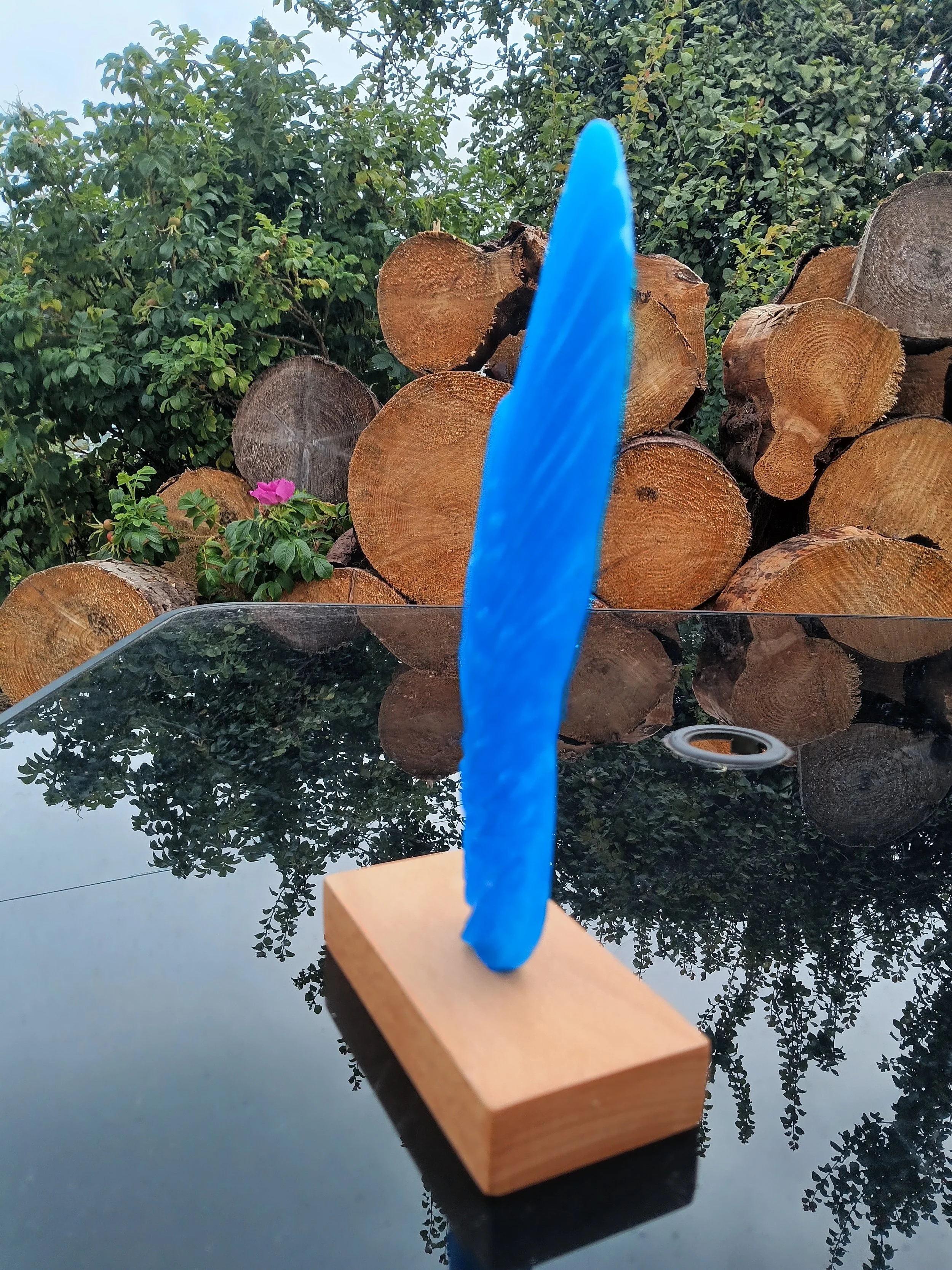 fused glass angel wing light turquoise.jpg