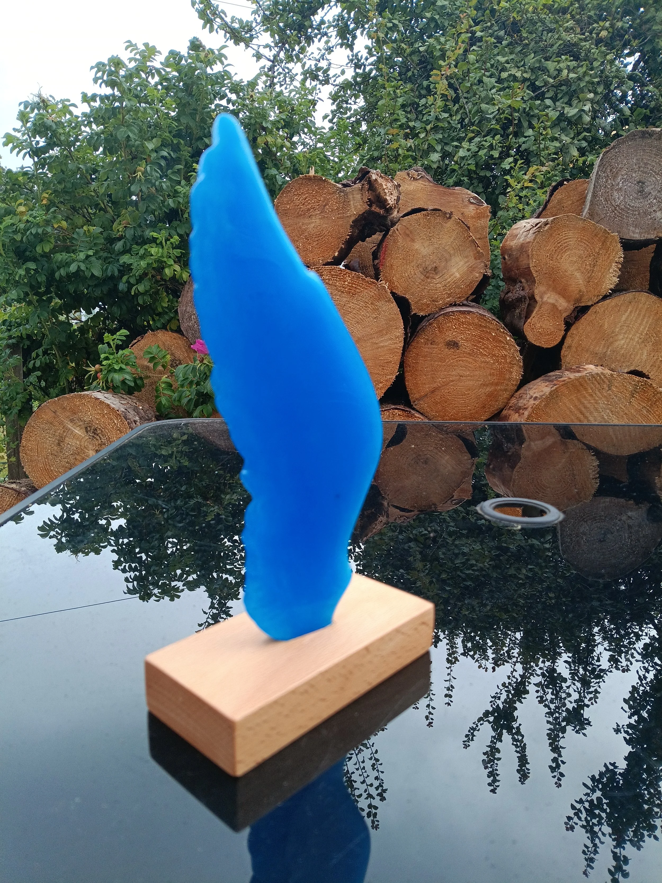 glass angel wing light turquoise.jpg