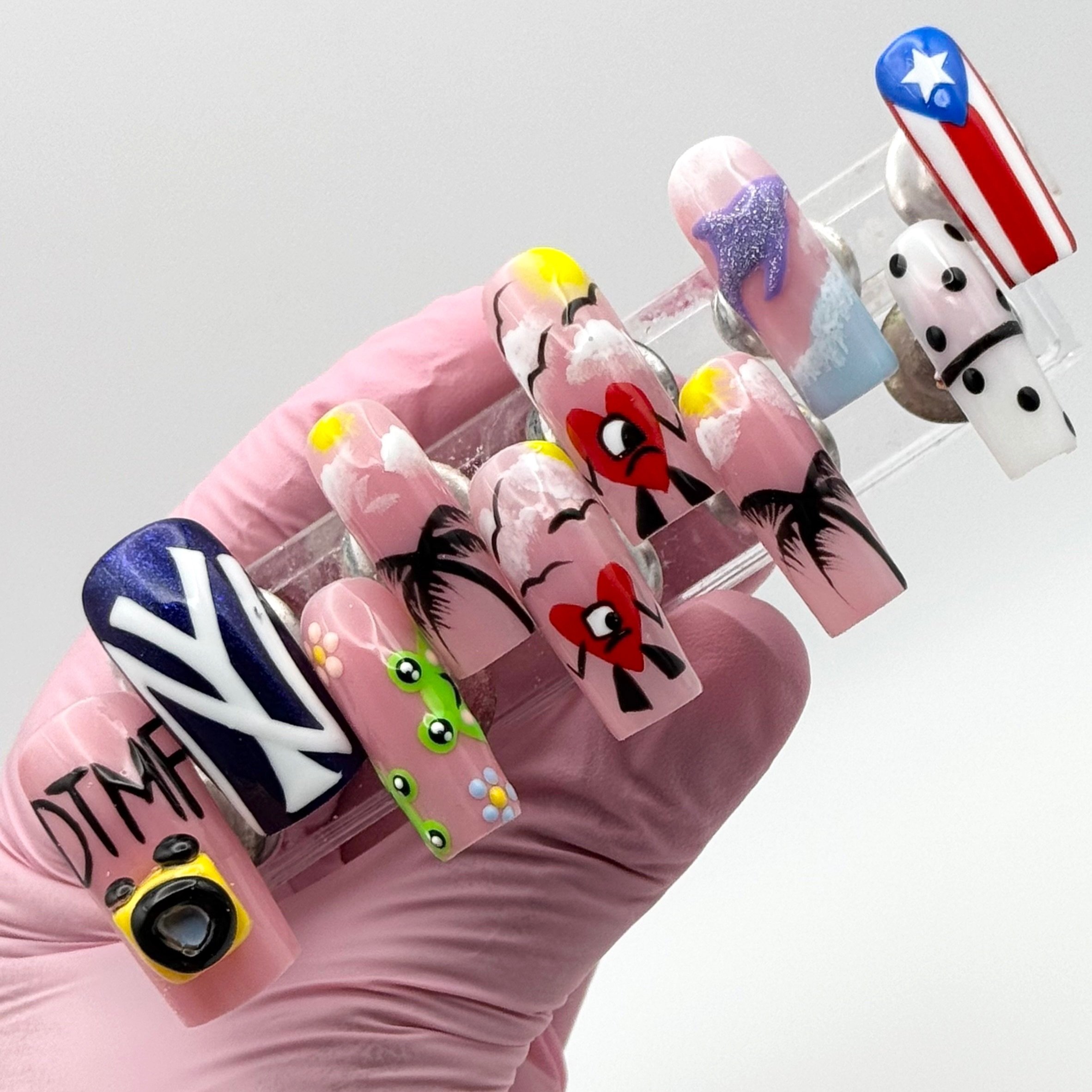 Press on nails Bad Bunny DTMF Displayed Debí Tirar Más Fotos