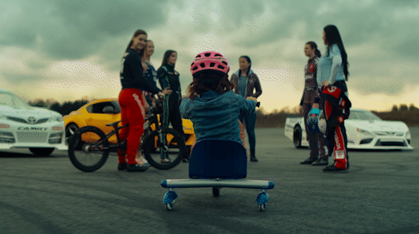 Girl-Wheelie.gif