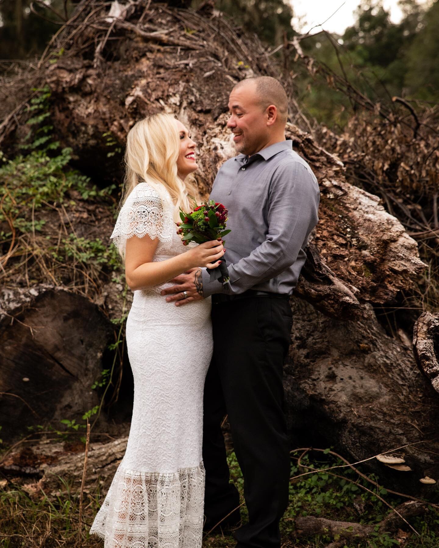 Tree hangs
.
.
.
.
.
.
.
.
#orlandophotographer #orlandoweddings #brideandgroom #mtdoraflorida