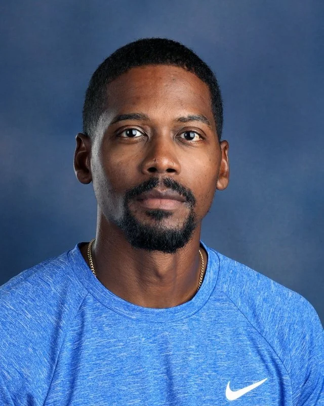 Mr. Raymond Davidson