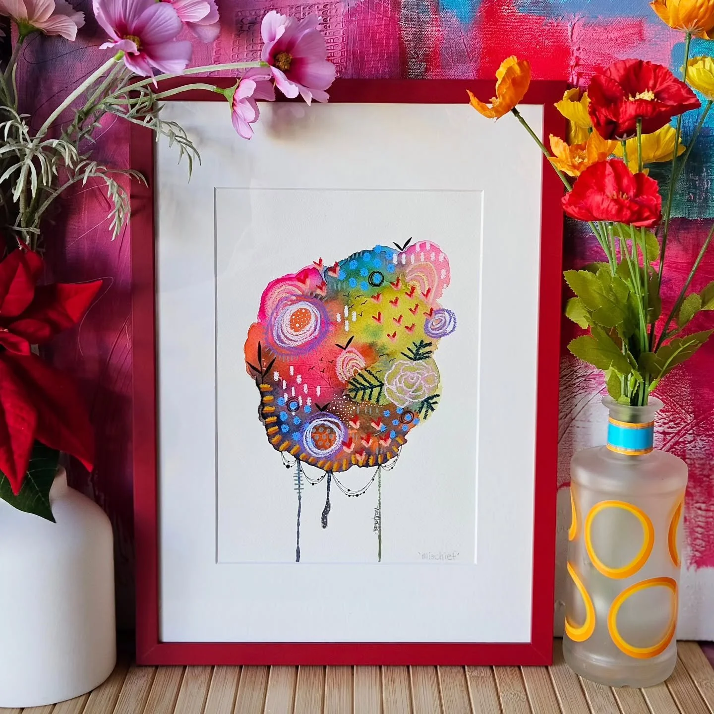 Oh I am so having fun with these coloured frames from @upinframessa !! This time 'Mischief' in red - a match made in heaven.

Available to take home and join your family.

Wayercolour and mixed media on 300gsm cotton rag paper
A4 in A3 matt and frame