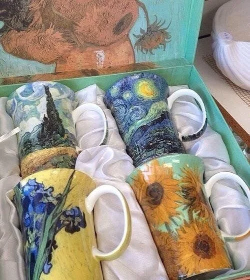 Merchandisng-museos-tazas.jpeg