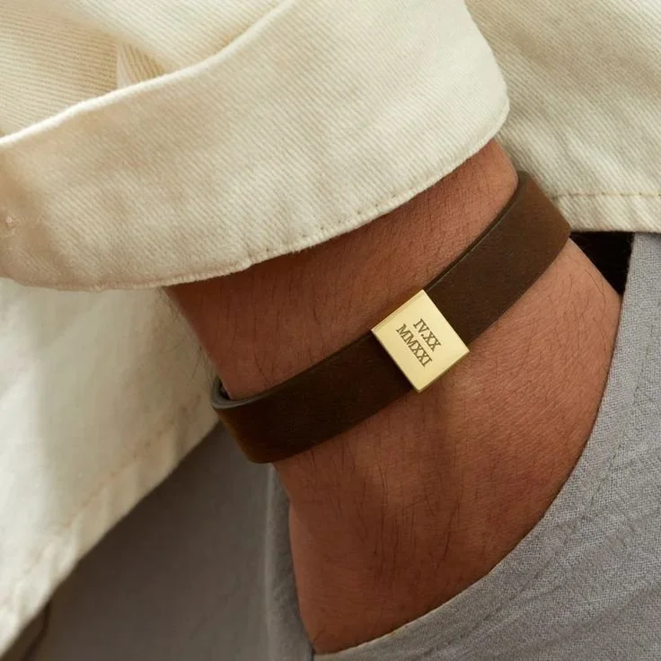 Pulsera-publicitaria-cuero-1.jpeg