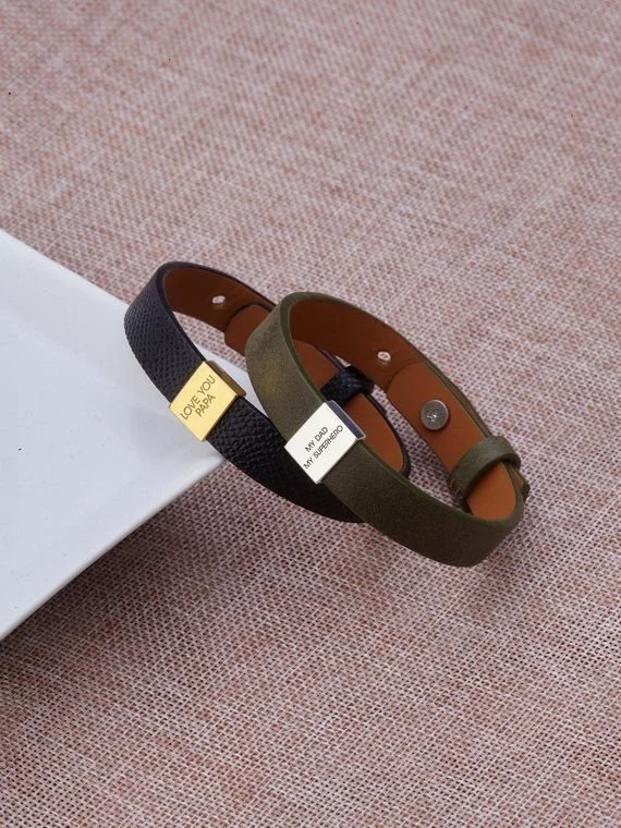 Pulsera-publicitaria-cuero-2.jpeg