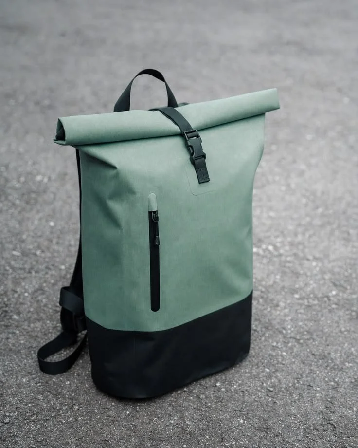 Mochilas-corporativas-mochilas-roll-top-2.jpeg