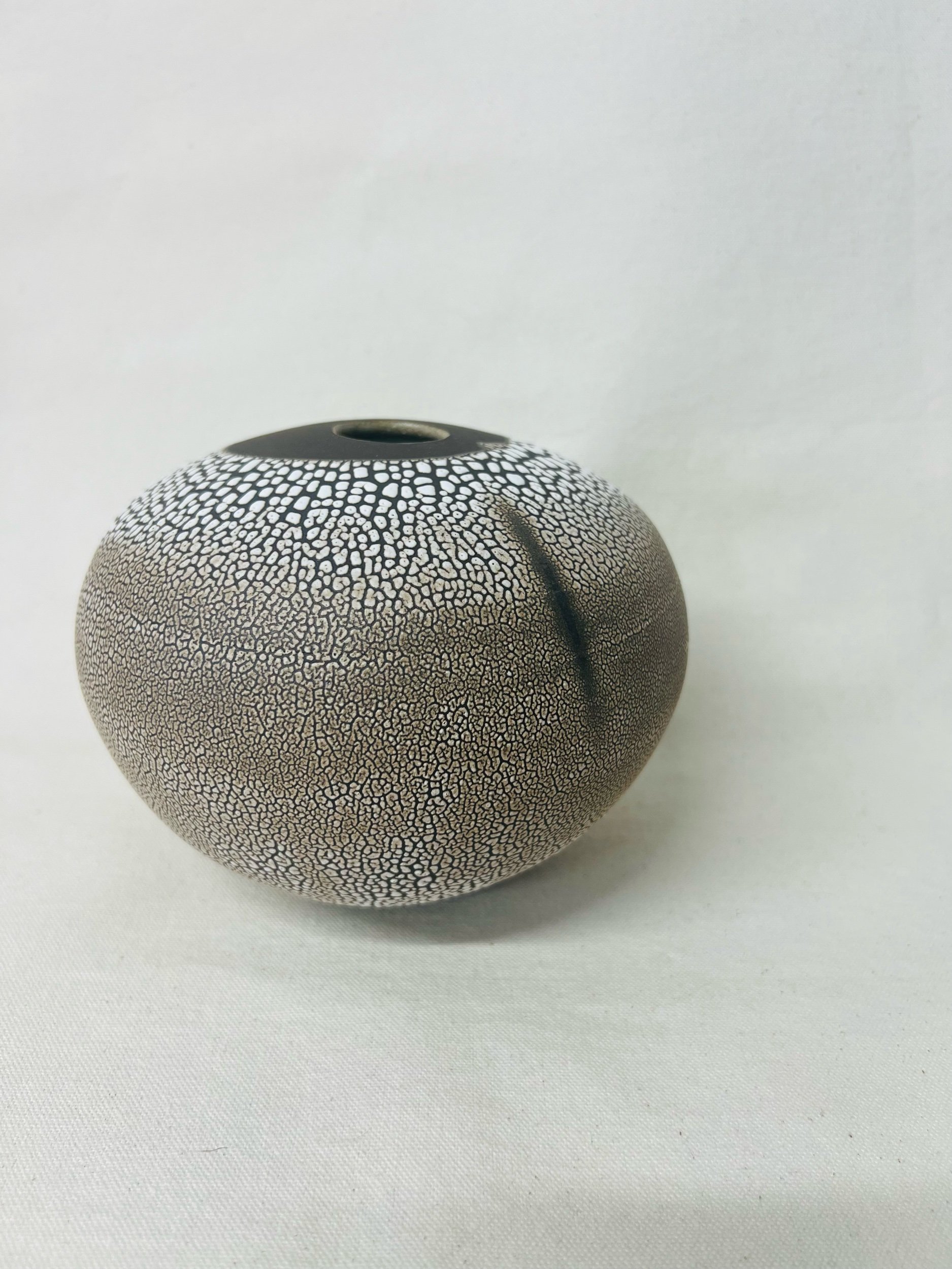 Handmade ceramic stoneware bud vase, made in Glasgow, Scotland. Unique home accessories. Unique gift ideas.