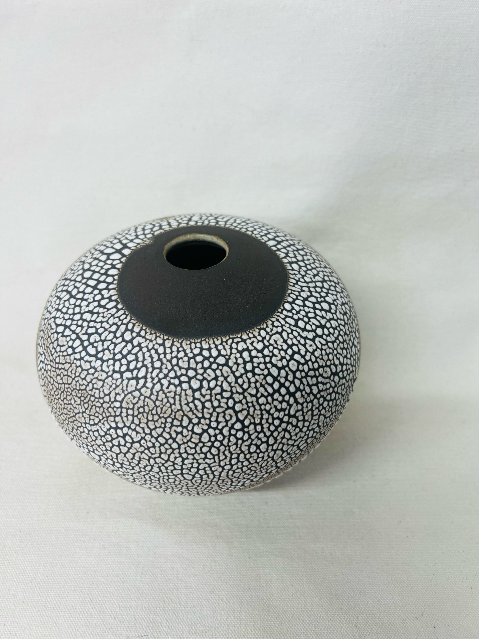 Handmade ceramic stoneware bud vase, made in Glasgow, Scotland. Unique home accessories. Unique gift ideas.