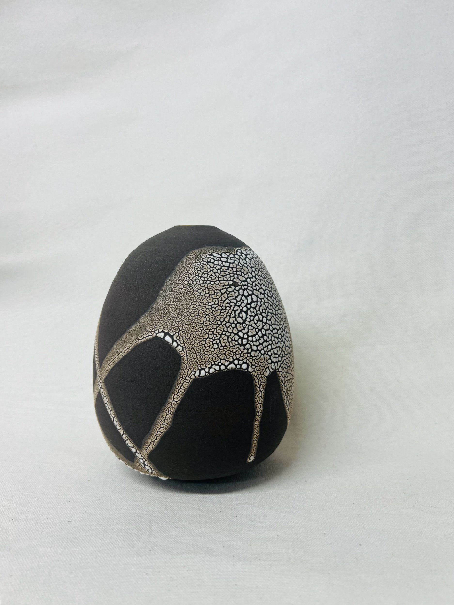 Large, handmade ceramic vase made with black stoneware. Made in Scotland. Handmade rustic stoneware vase made in Glasgow. Home decor inspired by nature. unique handmade vases. Handmade gifts.
