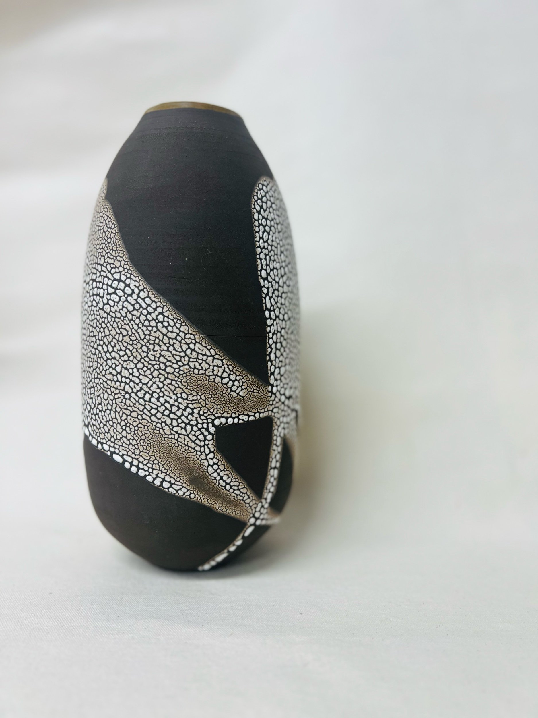 Large, handmade ceramic vase made with black stoneware. Made in Scotland. Handmade rustic stoneware vase made in Glasgow. Home decor inspired by nature. unique handmade vases. Handmade gifts.