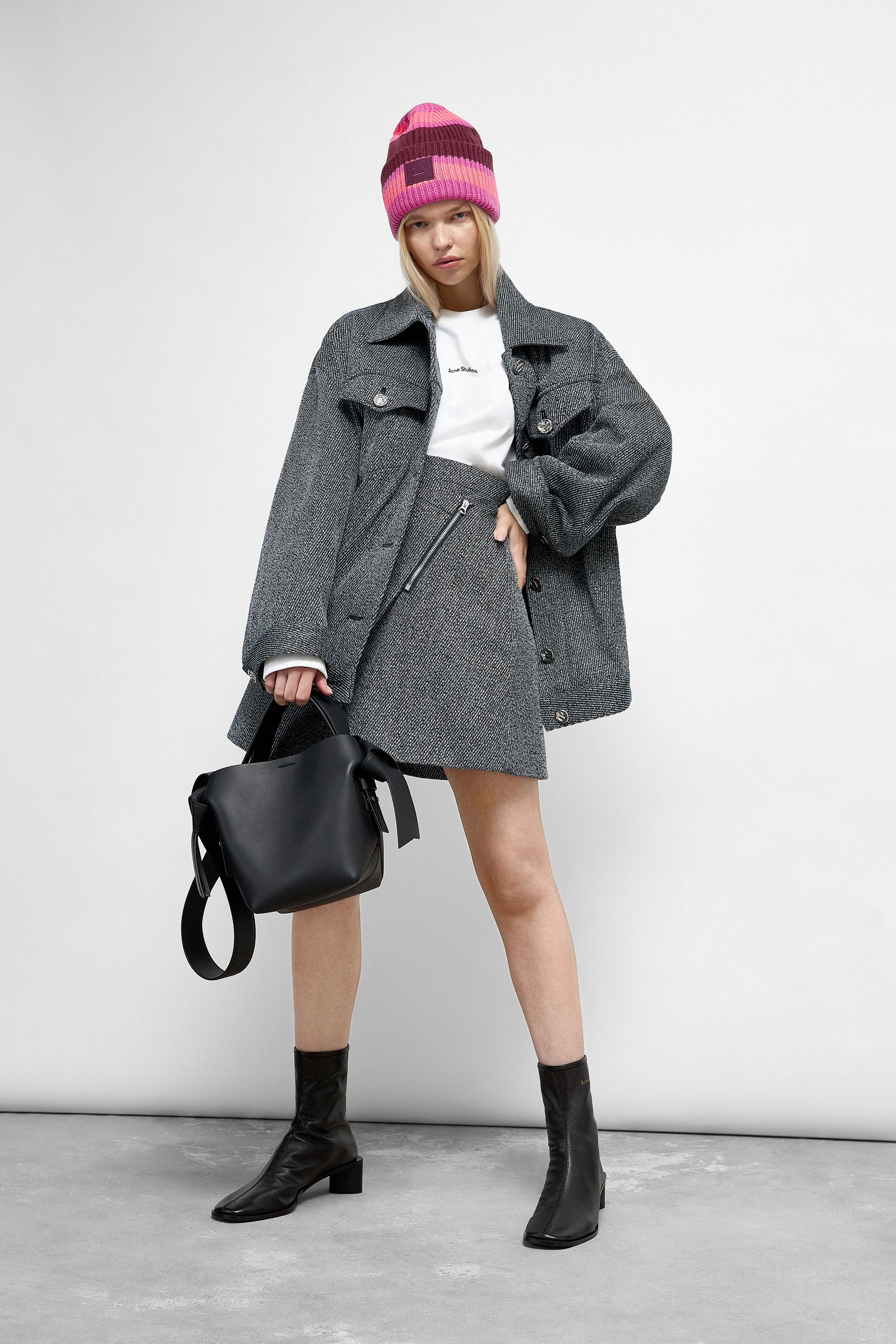 13-07-21_AcneStudios_SS21_HR1.jpg
