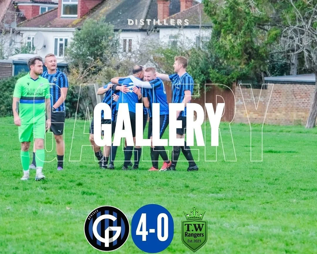 What a matchday gallery from @callum_pyeb 🔥 

The Salads were up against it. A bare 11 players, no goalkeeper, half the squad battling flu and injuries. Then the match began. 👀 

It was a performance that encapsulated the culture, spirit and togeth