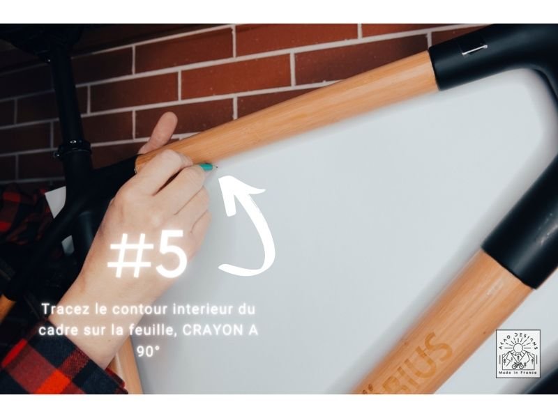 #5 - Tracez proprement le contour intérieur du cadre sur la feuille, CRAYON A 90°